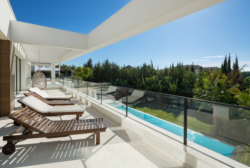 Resale - Villa - Marbella - Nueva Andalucía