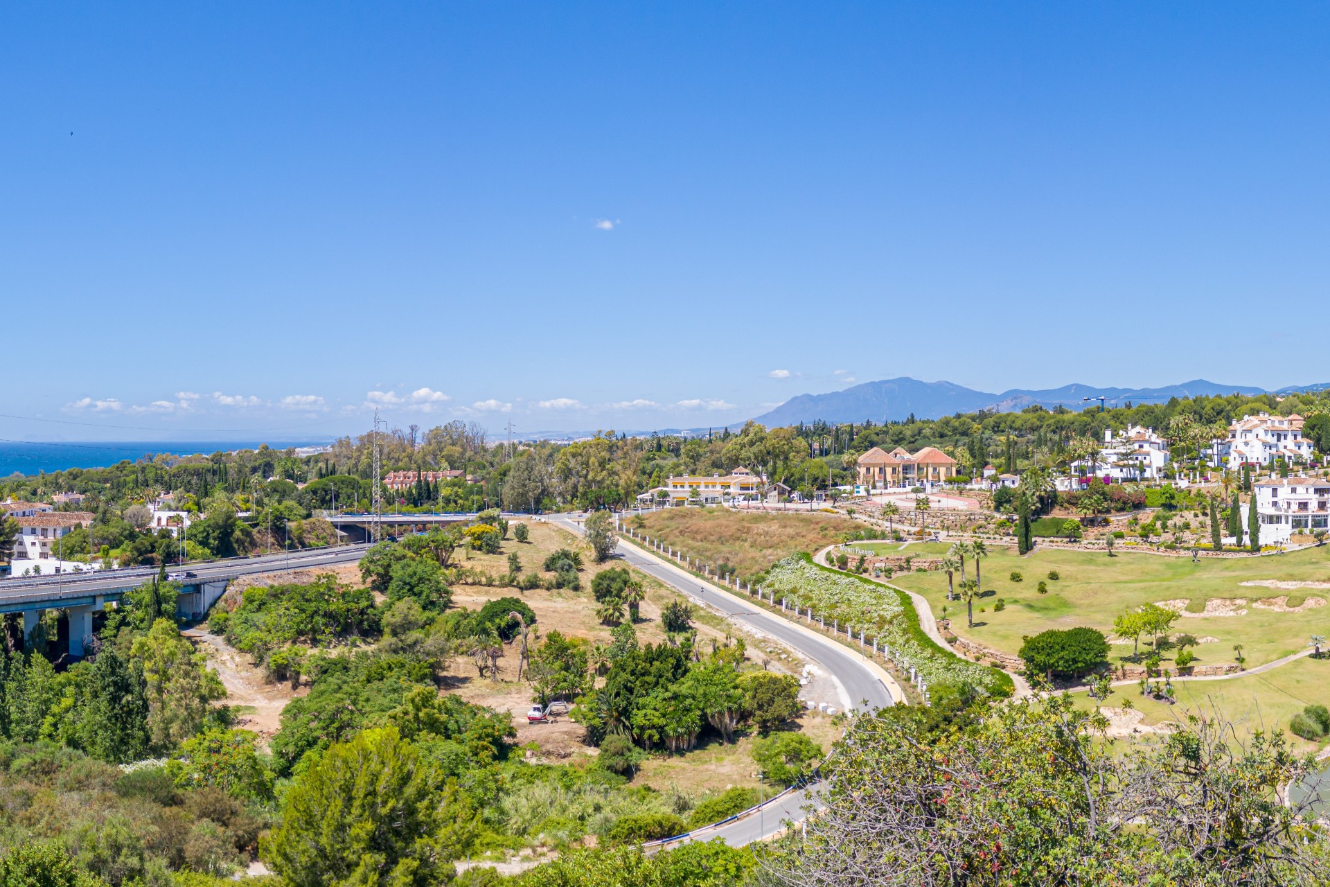 Resale - Villa - Marbella - Sierra Blanca