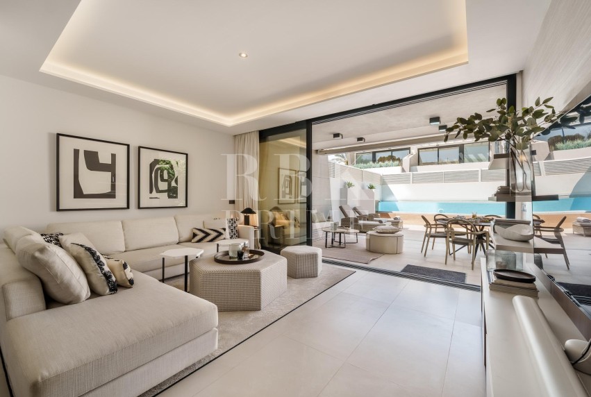 Resale - Villa - Marbella
