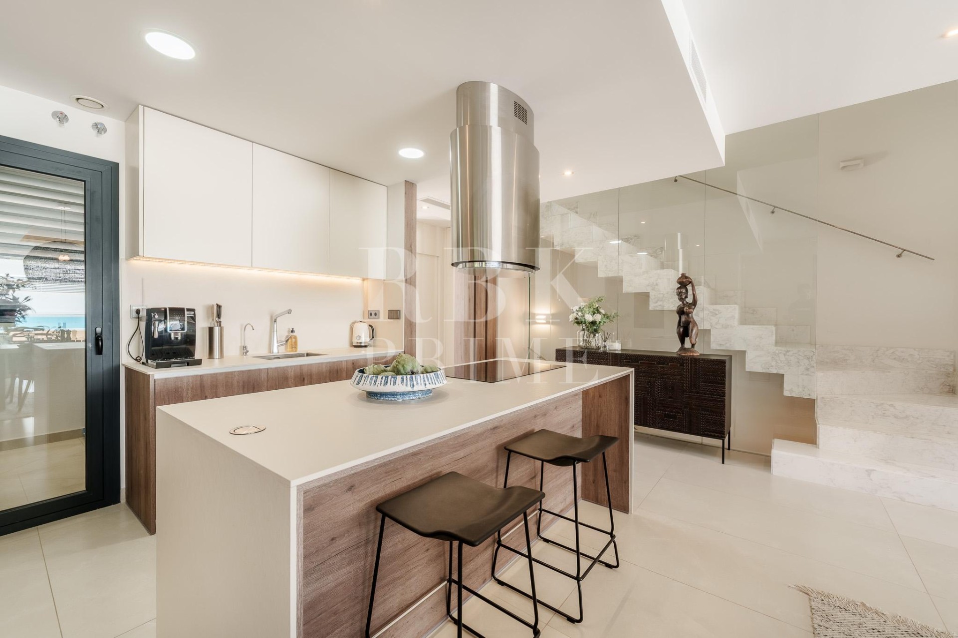Resale - Villa - Marbella