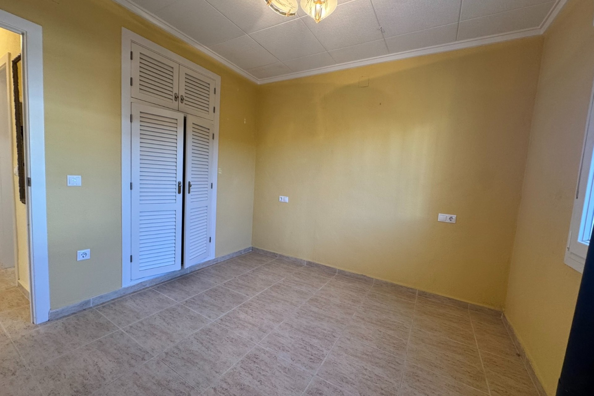 Resale - Villa - Mil Palmeras