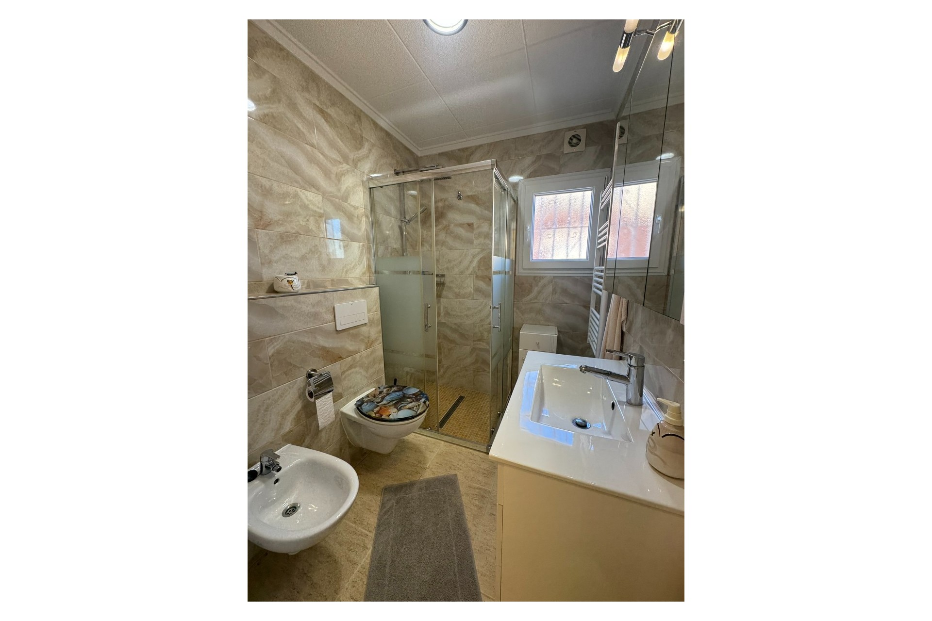 Resale - Villa - Mil Palmeras