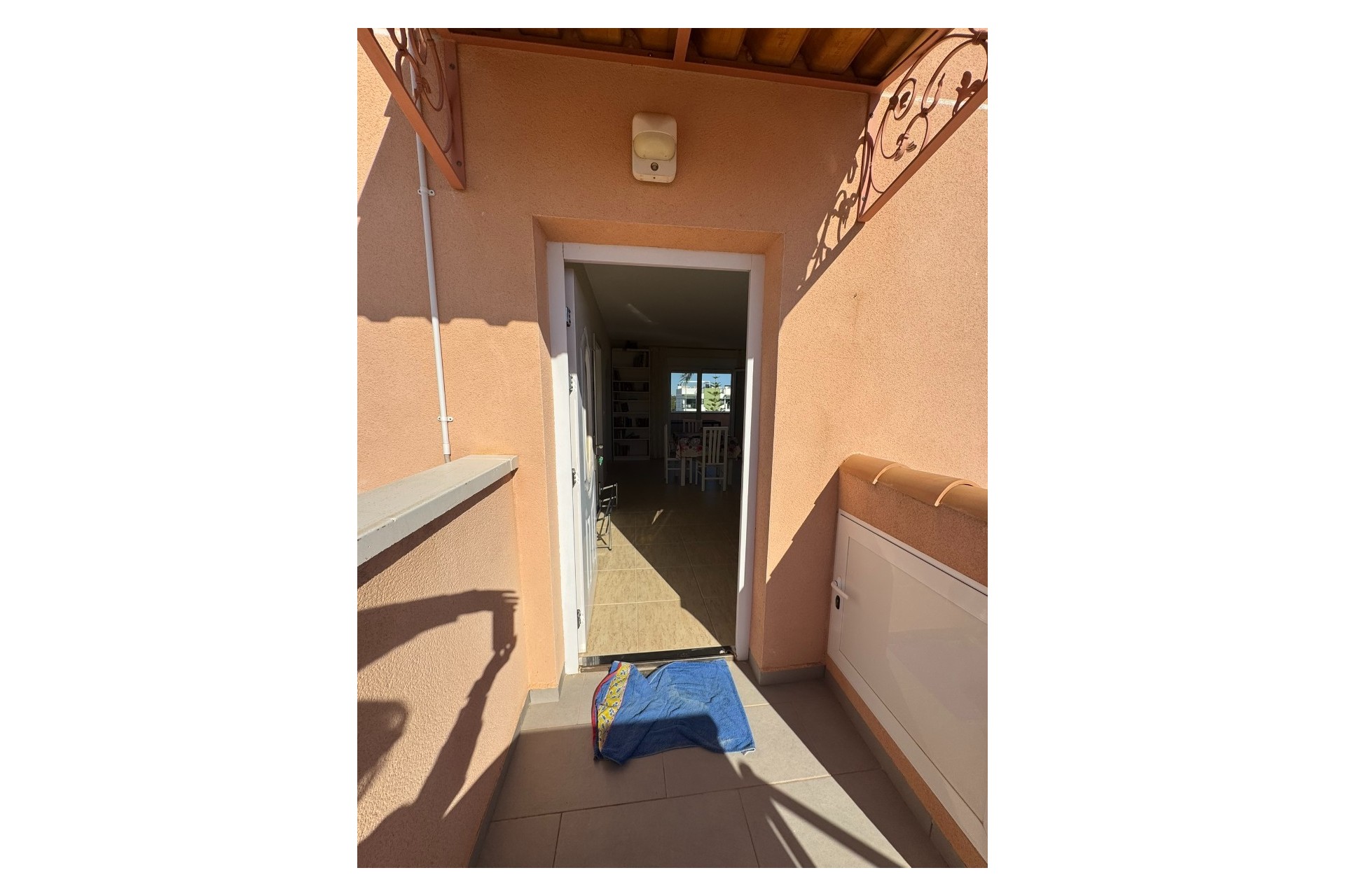 Resale - Villa - Mil Palmeras