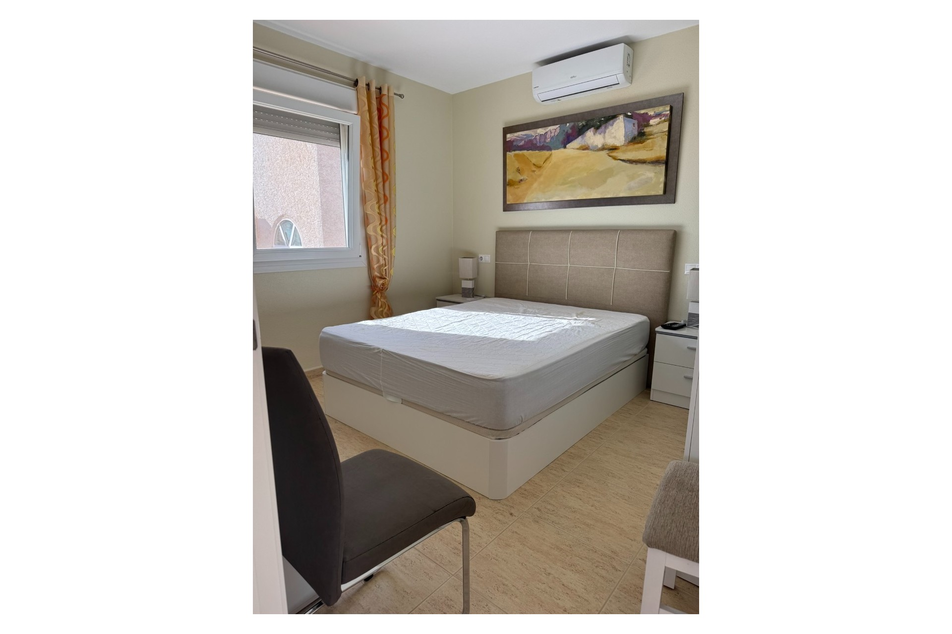 Resale - Villa - Mil Palmeras