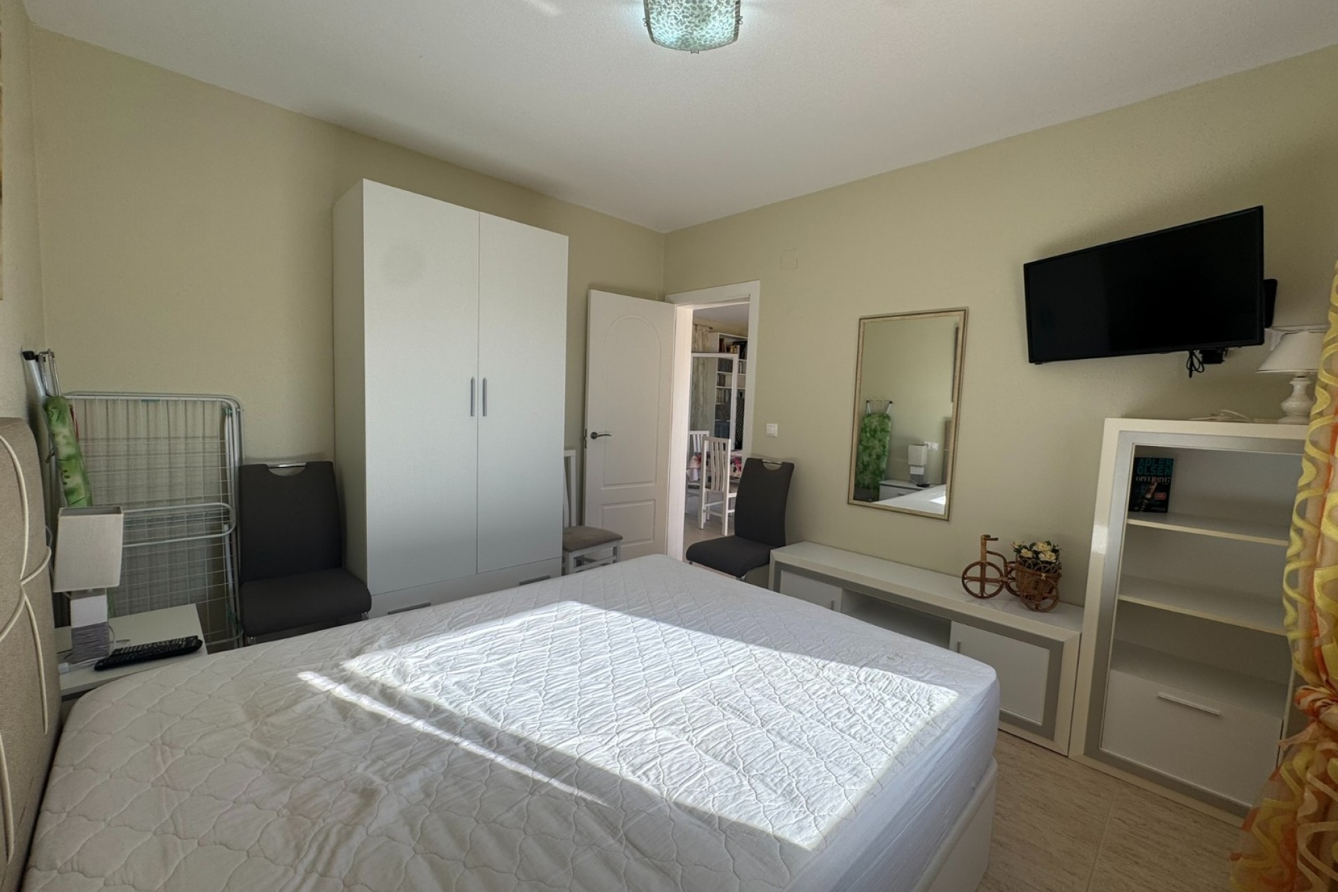 Resale - Villa - Mil Palmeras