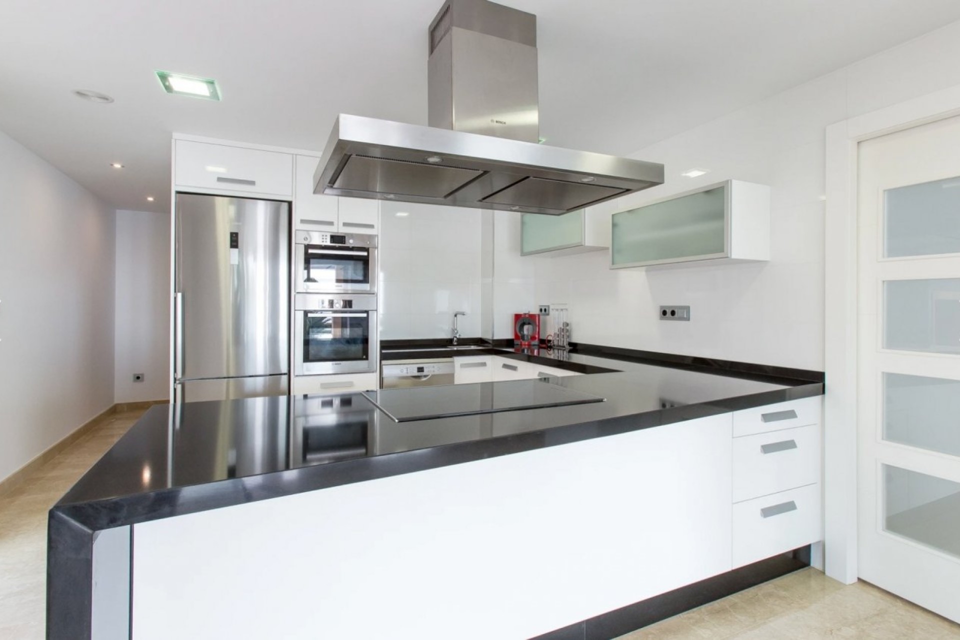 Resale - Villa - Moraira