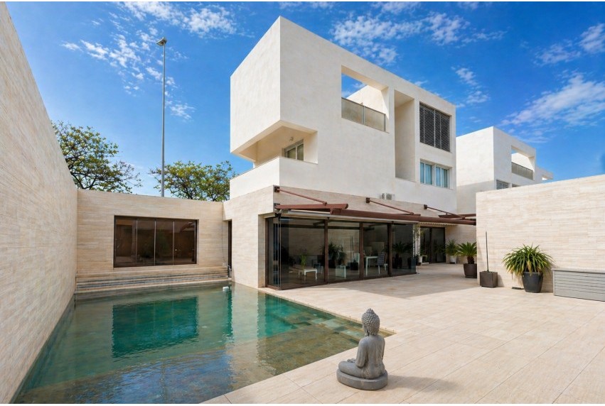 Resale - Villa - Novelda
