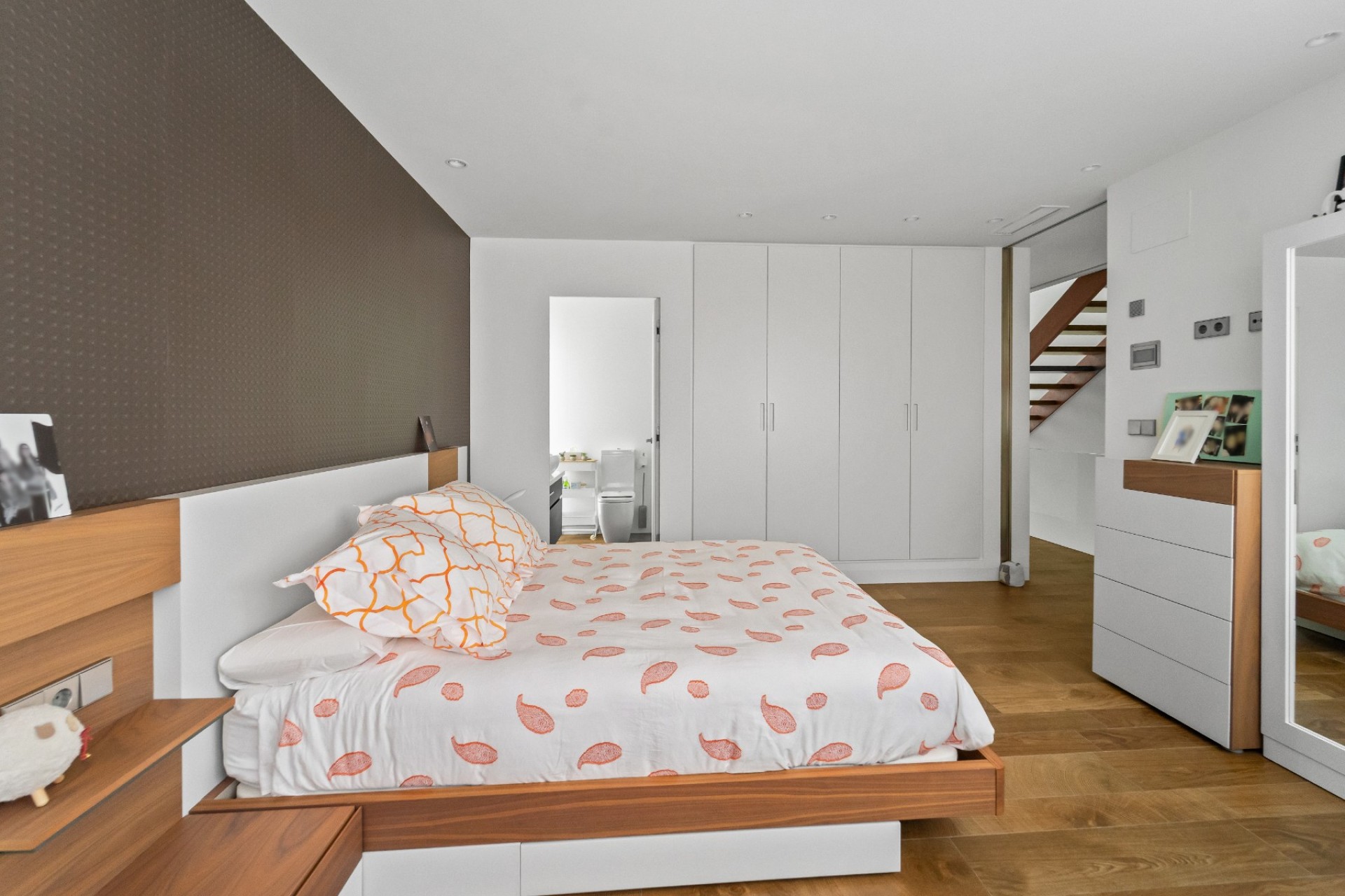 Resale - Villa - Novelda