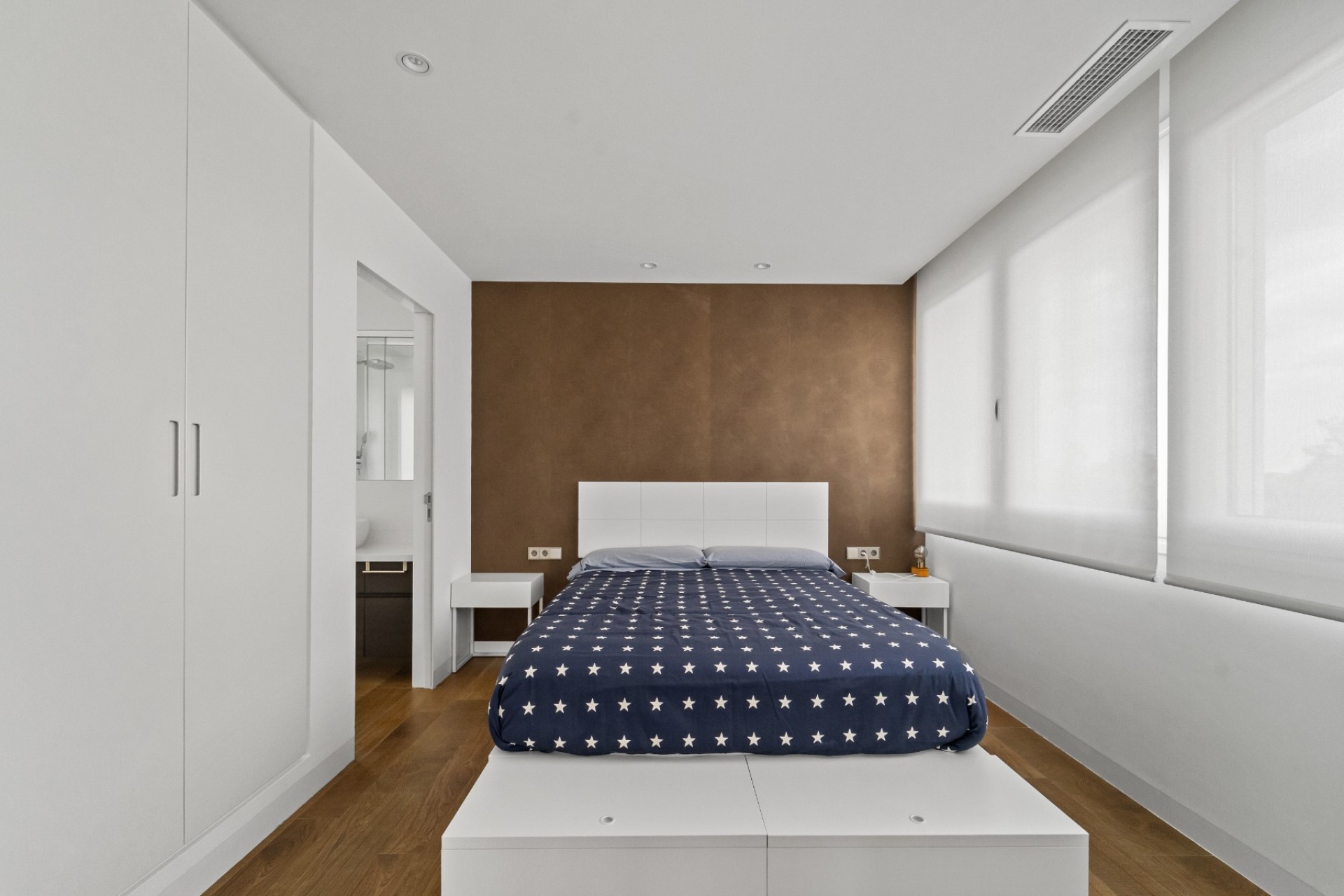 Resale - Villa - Novelda