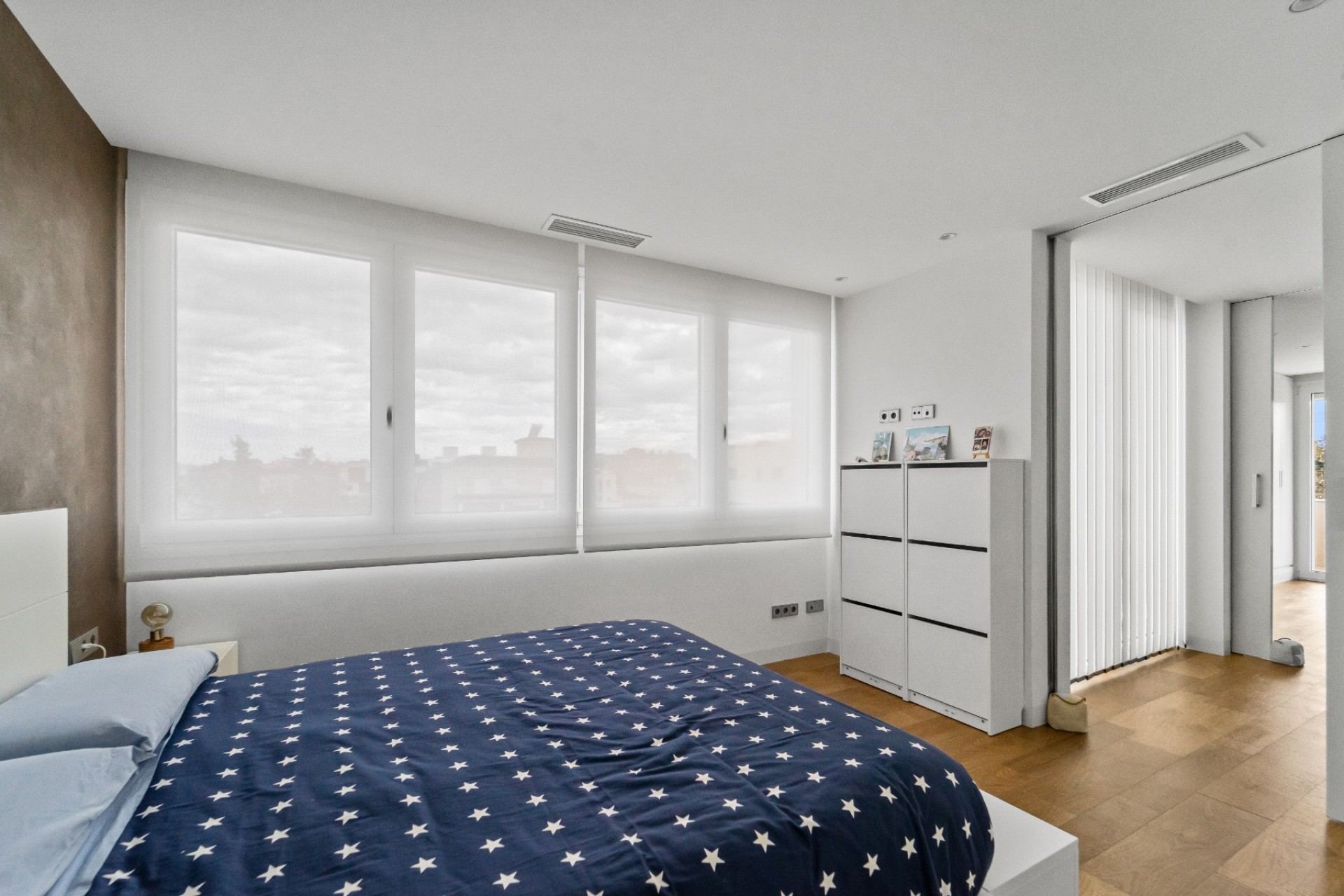 Resale - Villa - Novelda