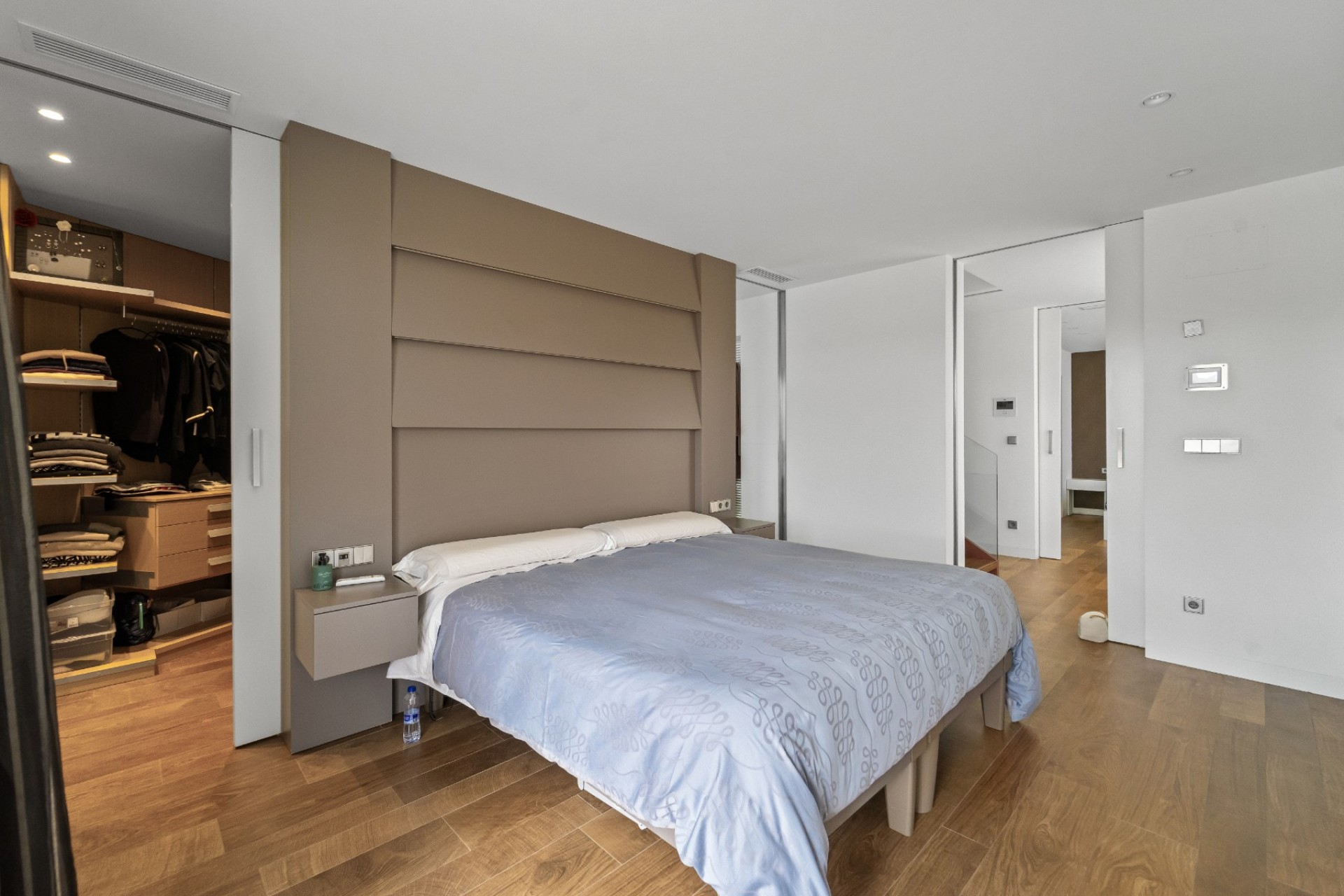 Resale - Villa - Novelda
