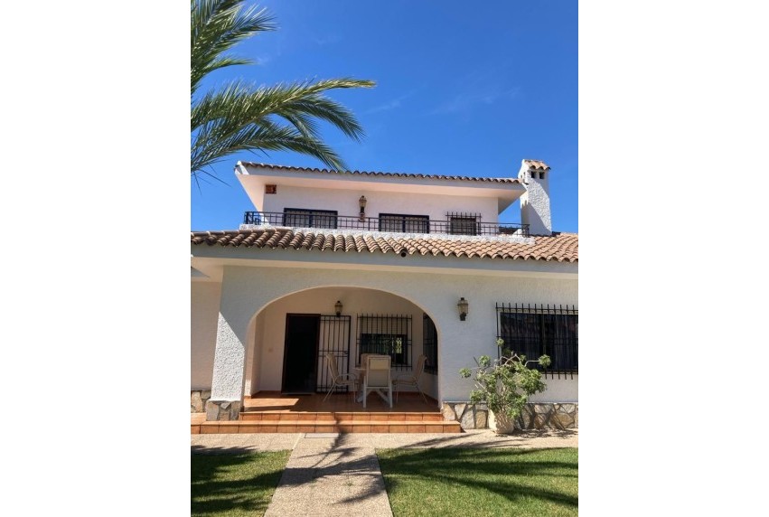 Resale - Villa - Orihuela Costa - Cabo Roig