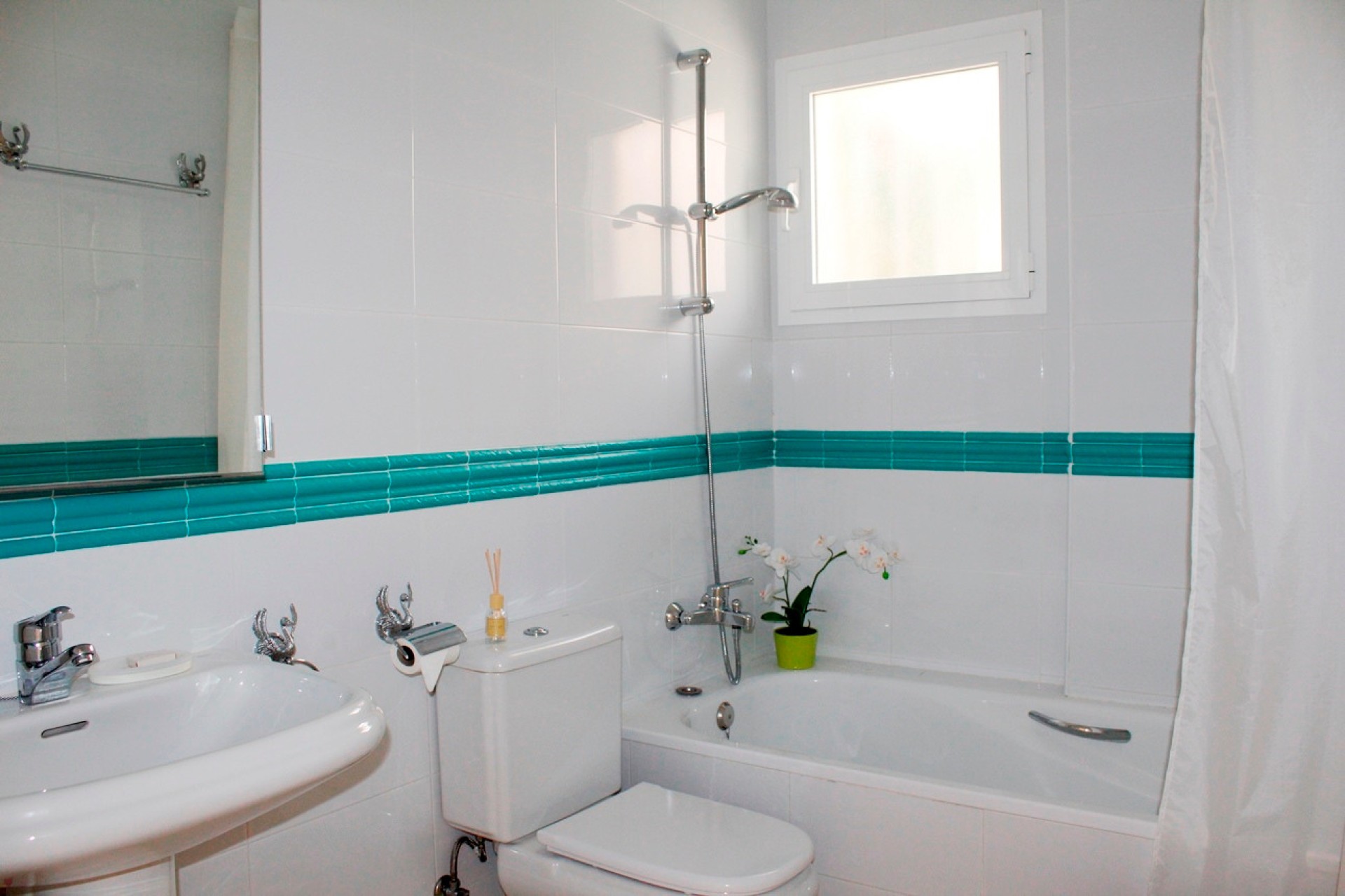 Resale - Villa - Orihuela Costa - Campoamor Golf