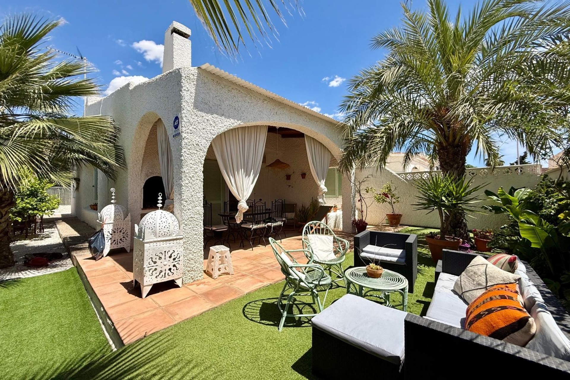 Resale - Villa - Orihuela Costa - Campoamor