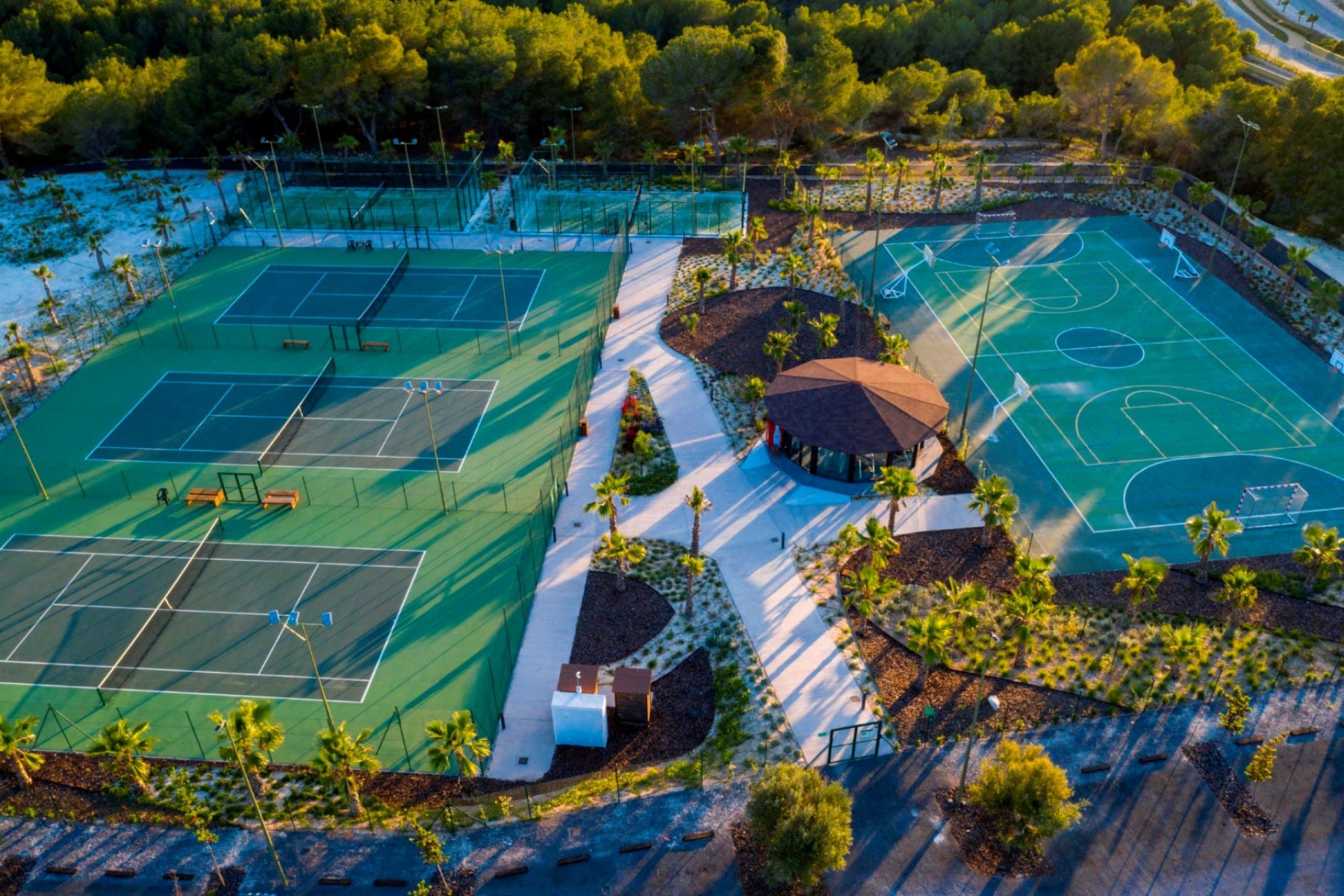Resale - Villa - Orihuela Costa - Campos de Golf