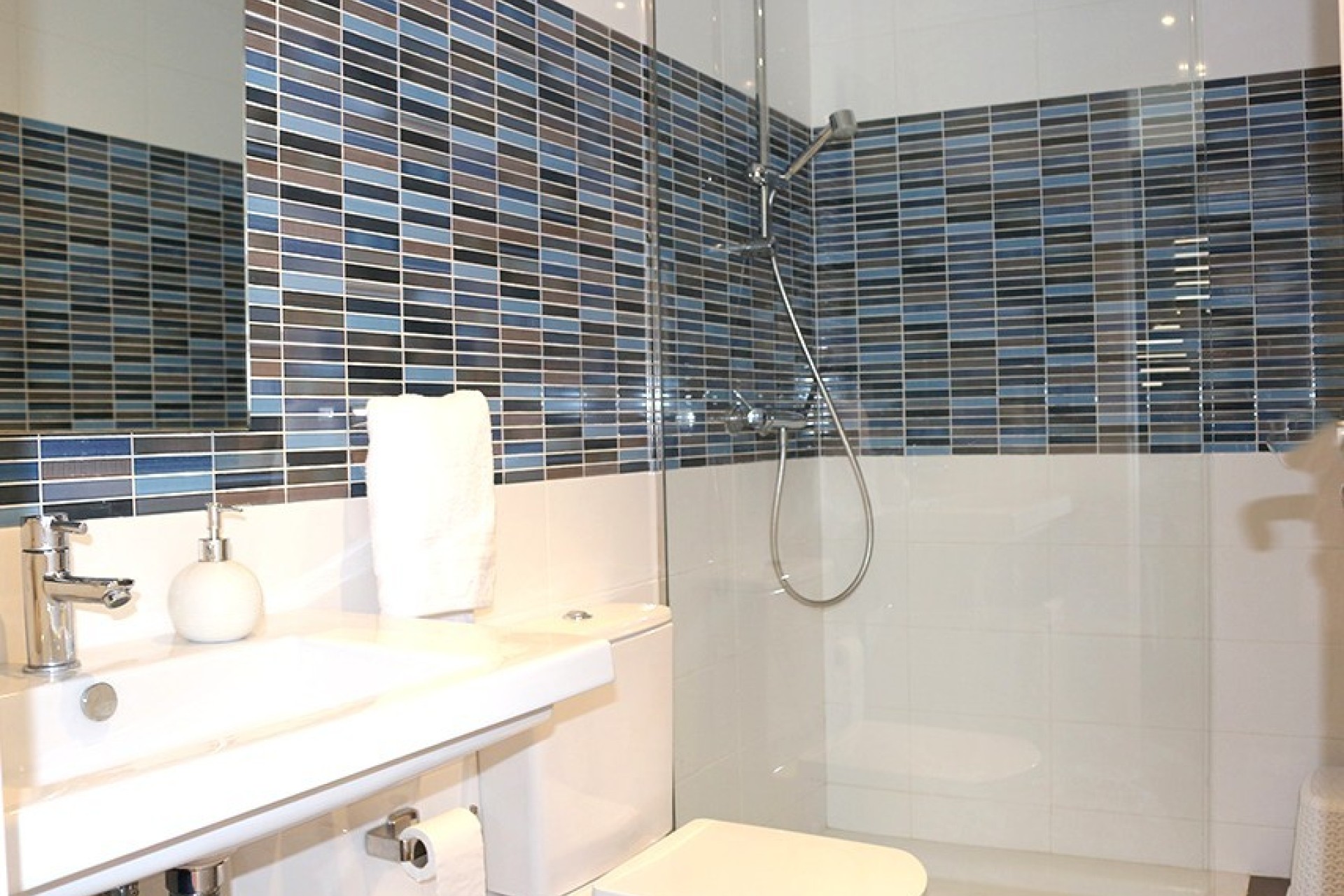 Resale - Villa - Orihuela Costa - La Zenia