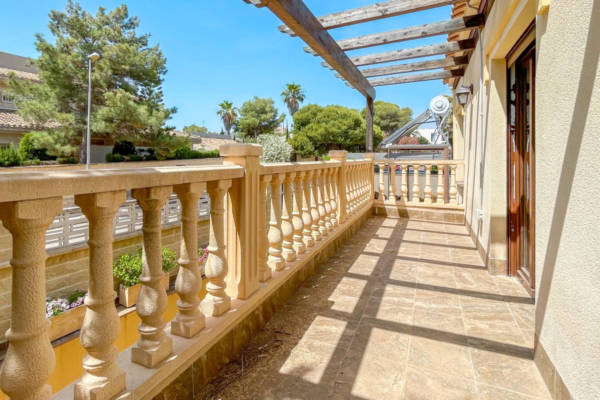 Resale - Villa - Orihuela Costa - La Zenia