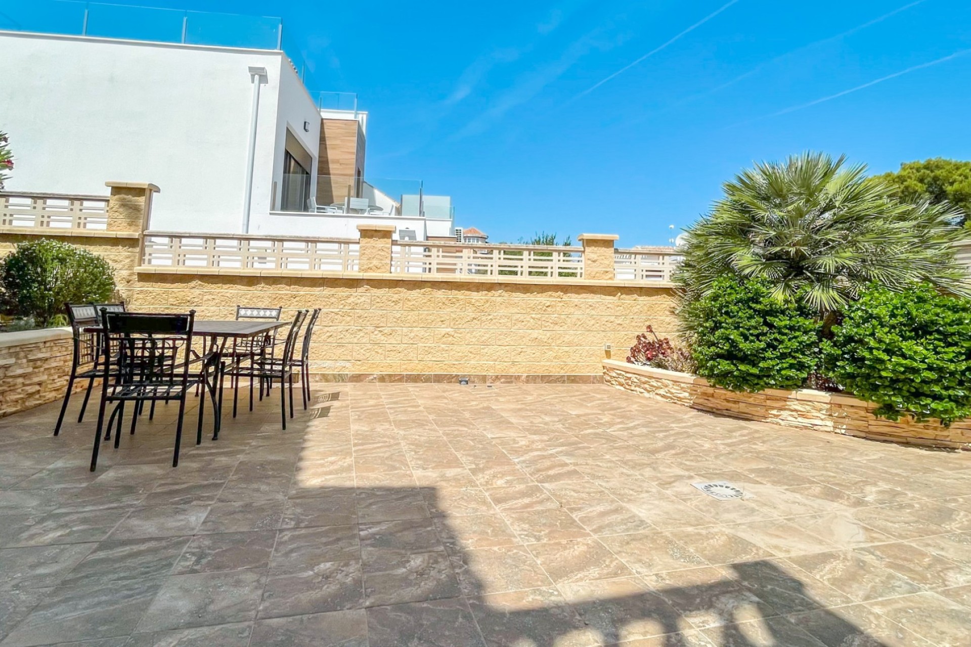Resale - Villa - Orihuela Costa - La Zenia