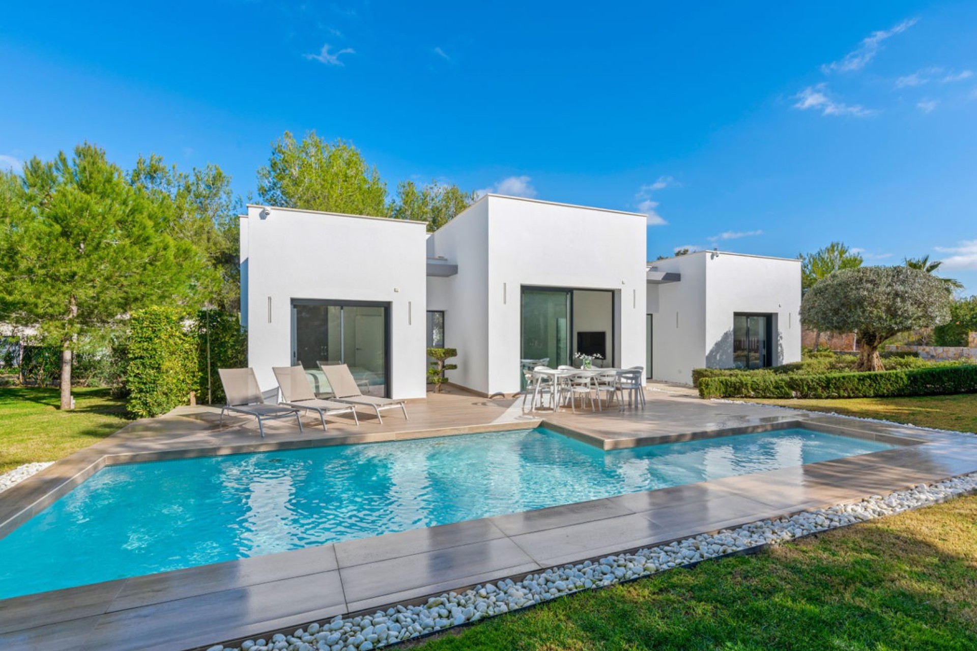 Resale - Villa - Orihuela Costa - Las Colinas golf