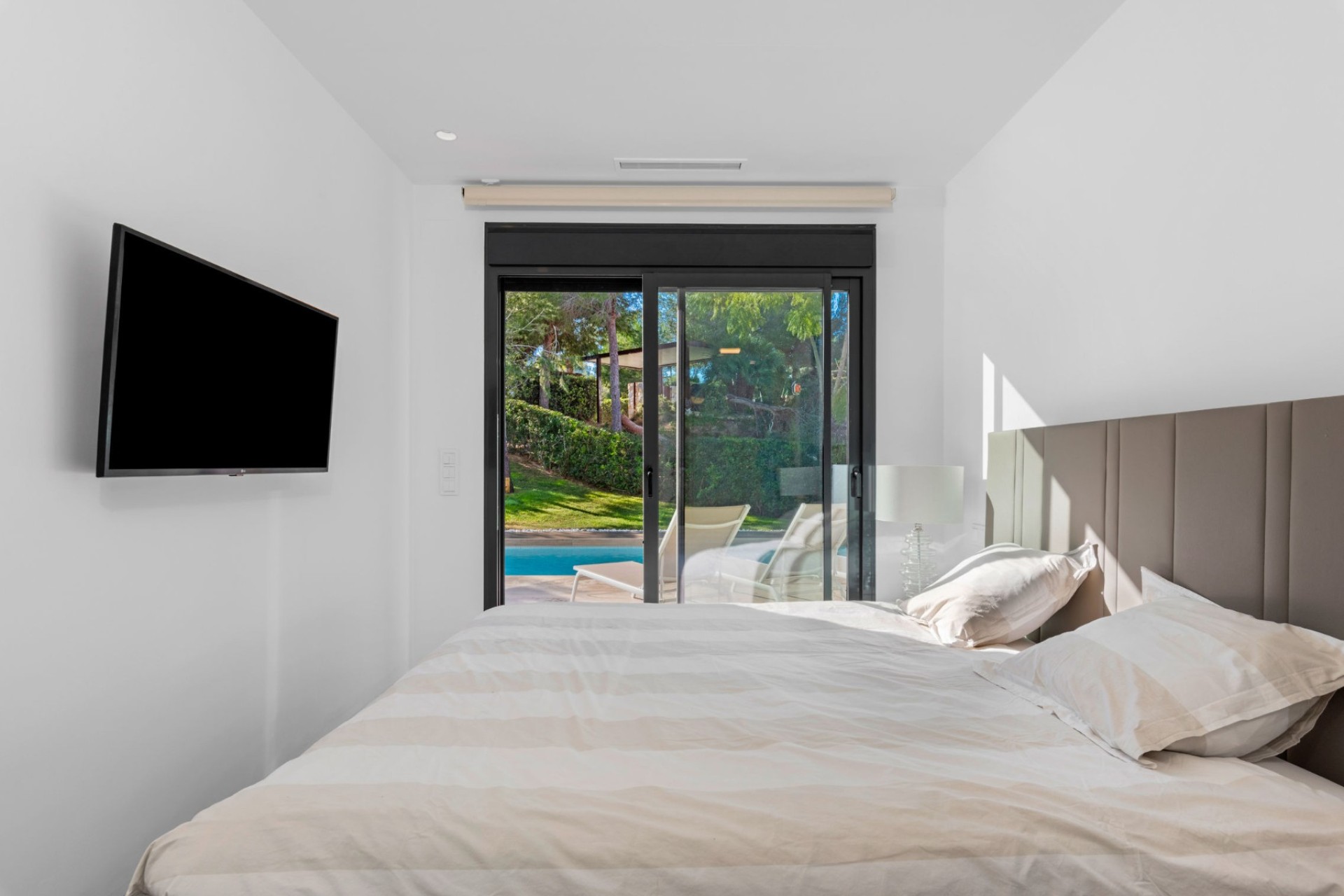 Resale - Villa - Orihuela Costa - Las Colinas golf