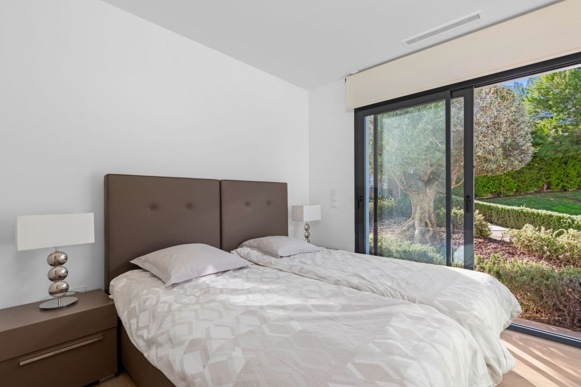 Resale - Villa - Orihuela Costa - Las Colinas golf