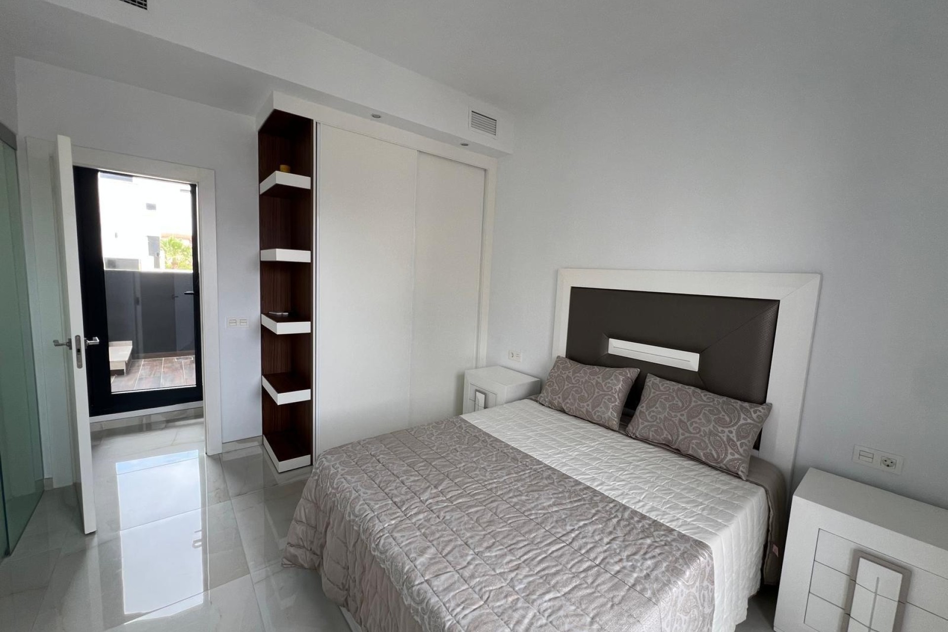 Resale - Villa - Orihuela Costa - Lomas De Cabo Roig