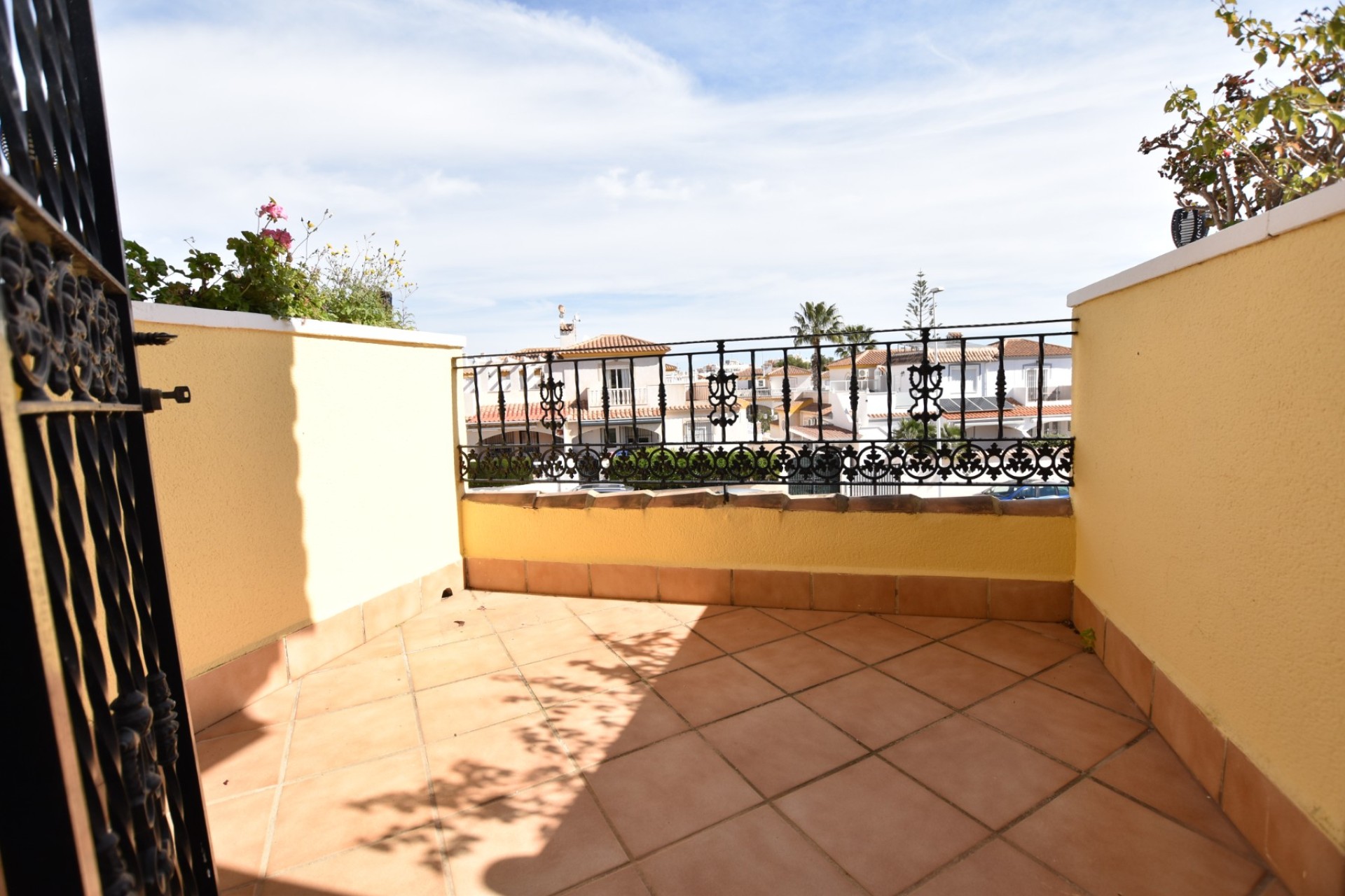 Resale - Villa - Orihuela Costa - Los Dolses