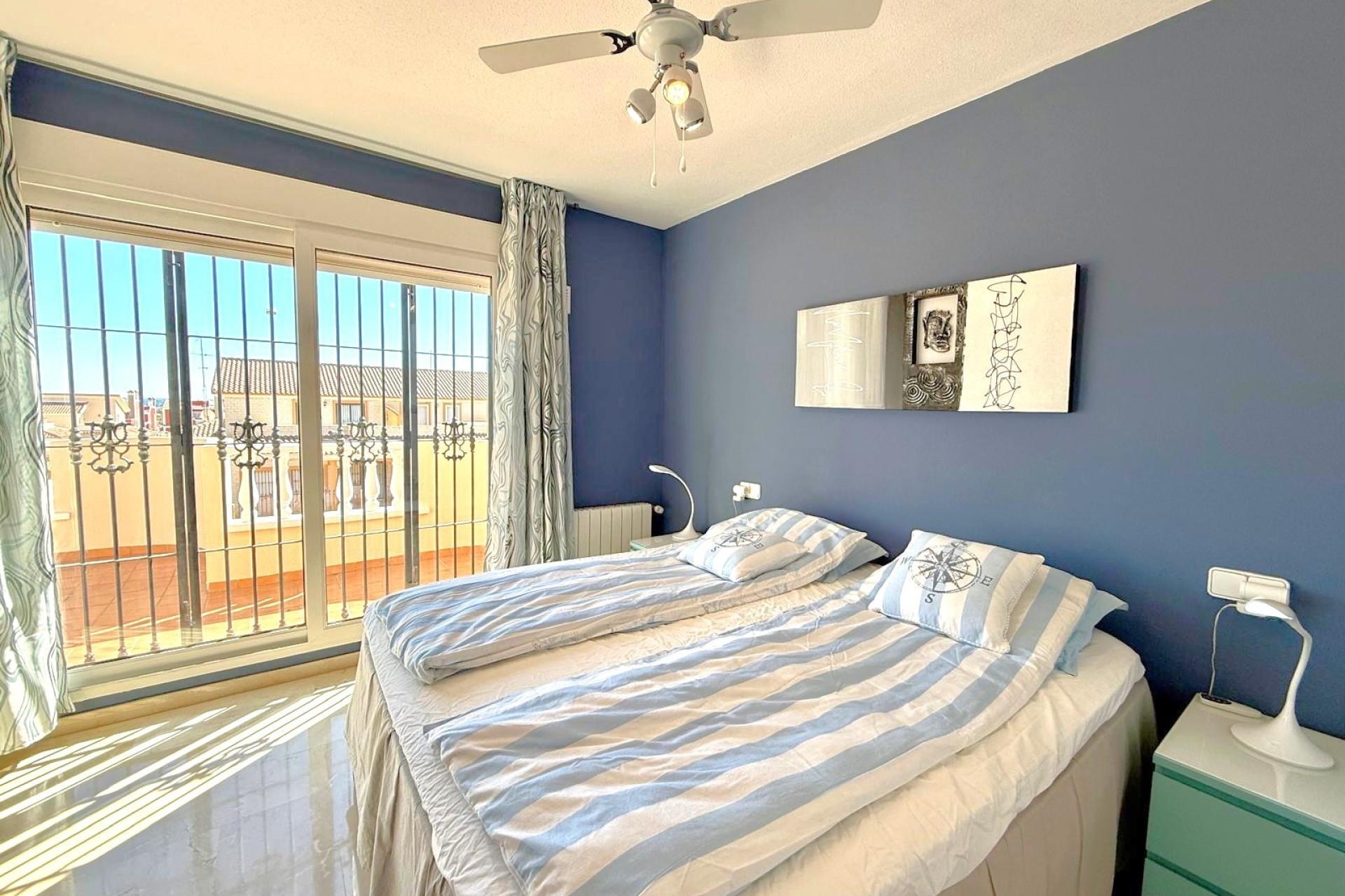 Resale - Villa - Orihuela Costa - Los Dolses
