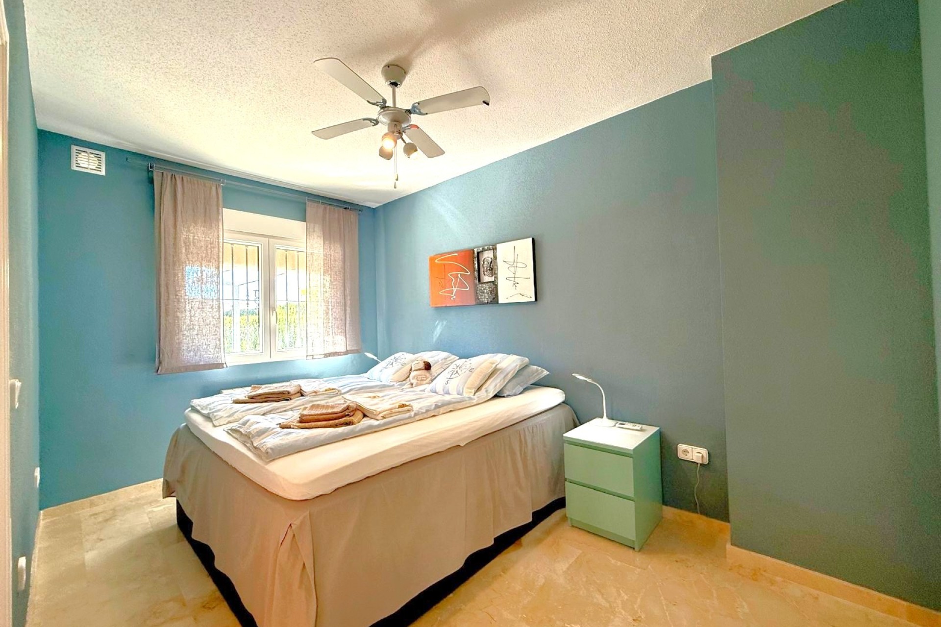 Resale - Villa - Orihuela Costa - Los Dolses