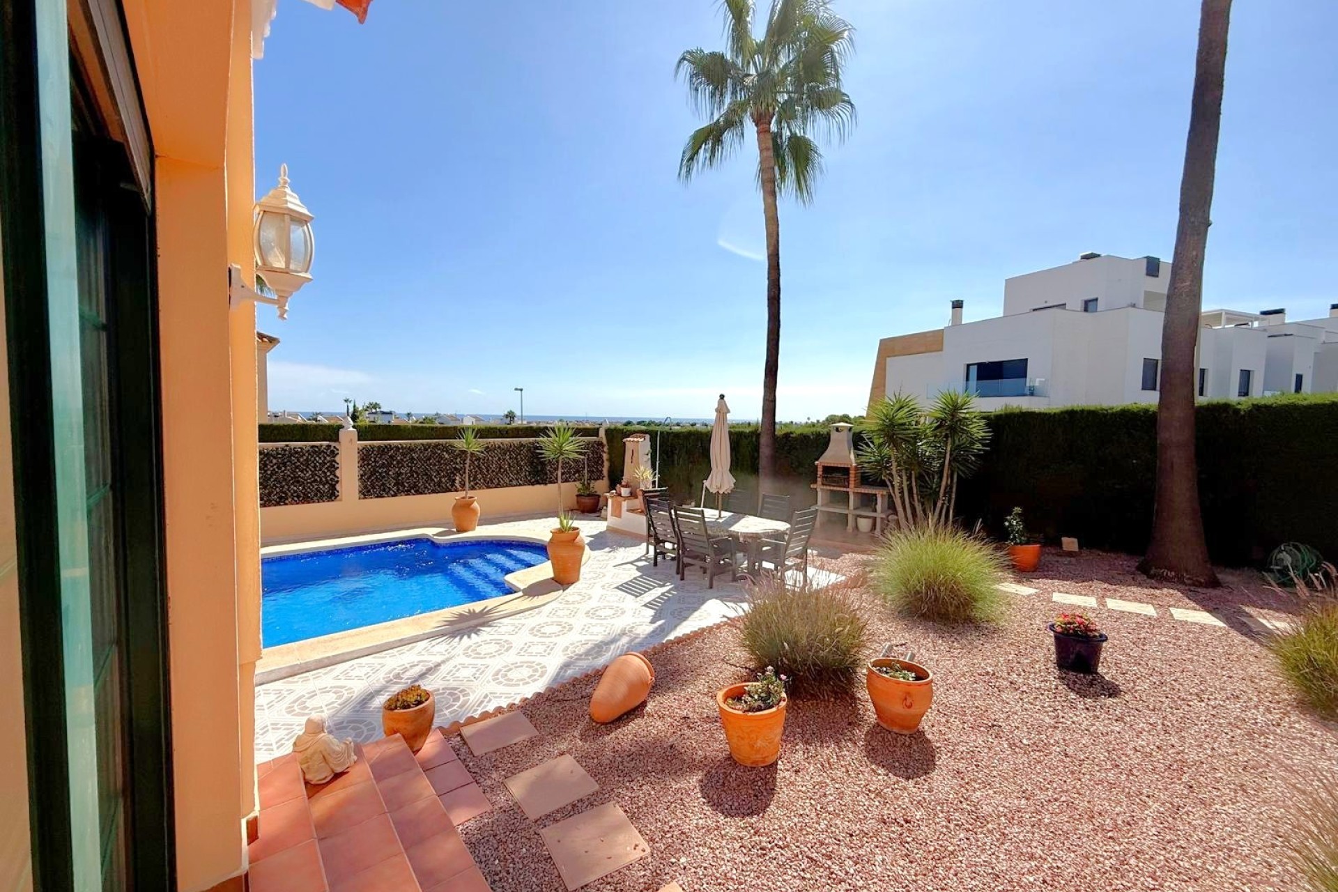 Resale - Villa - Orihuela Costa - Los Dolses