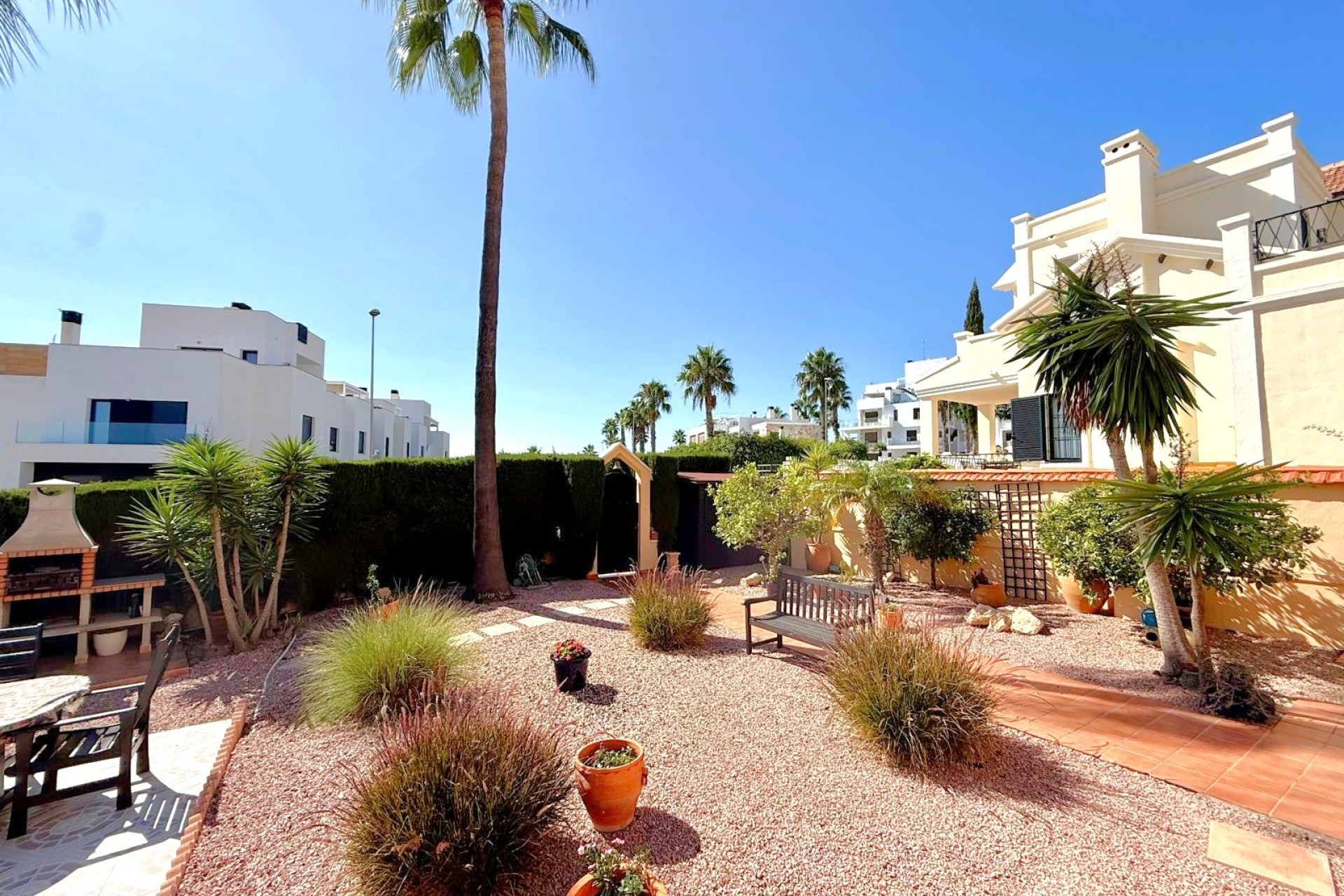 Resale - Villa - Orihuela Costa - Los Dolses