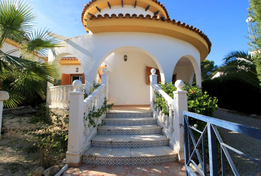 Resale - Villa - Orihuela Costa - Mil Palmeras