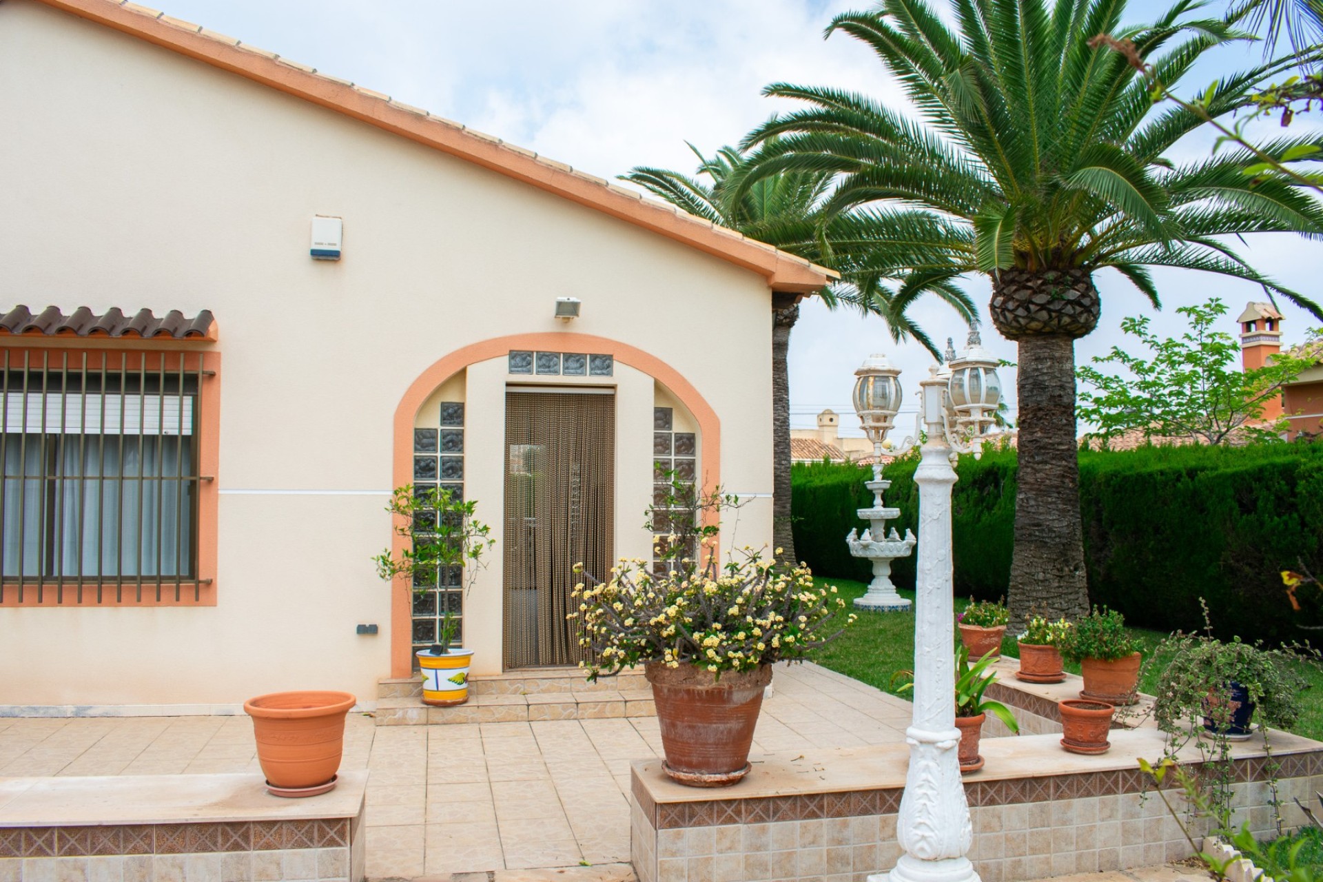 Resale - Villa - Orihuela Costa - MUY CERCA DE LA PLAYA