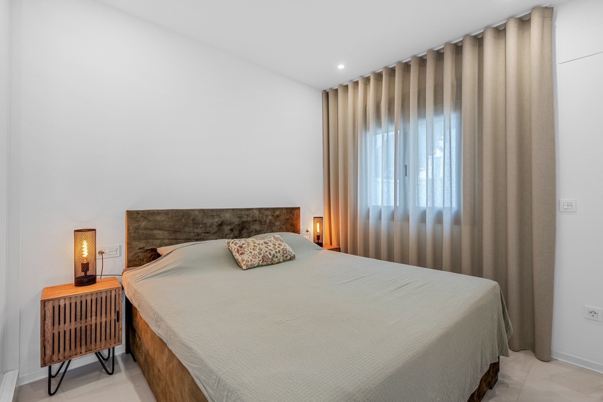 Resale - Villa - Orihuela Costa - Orihuela
