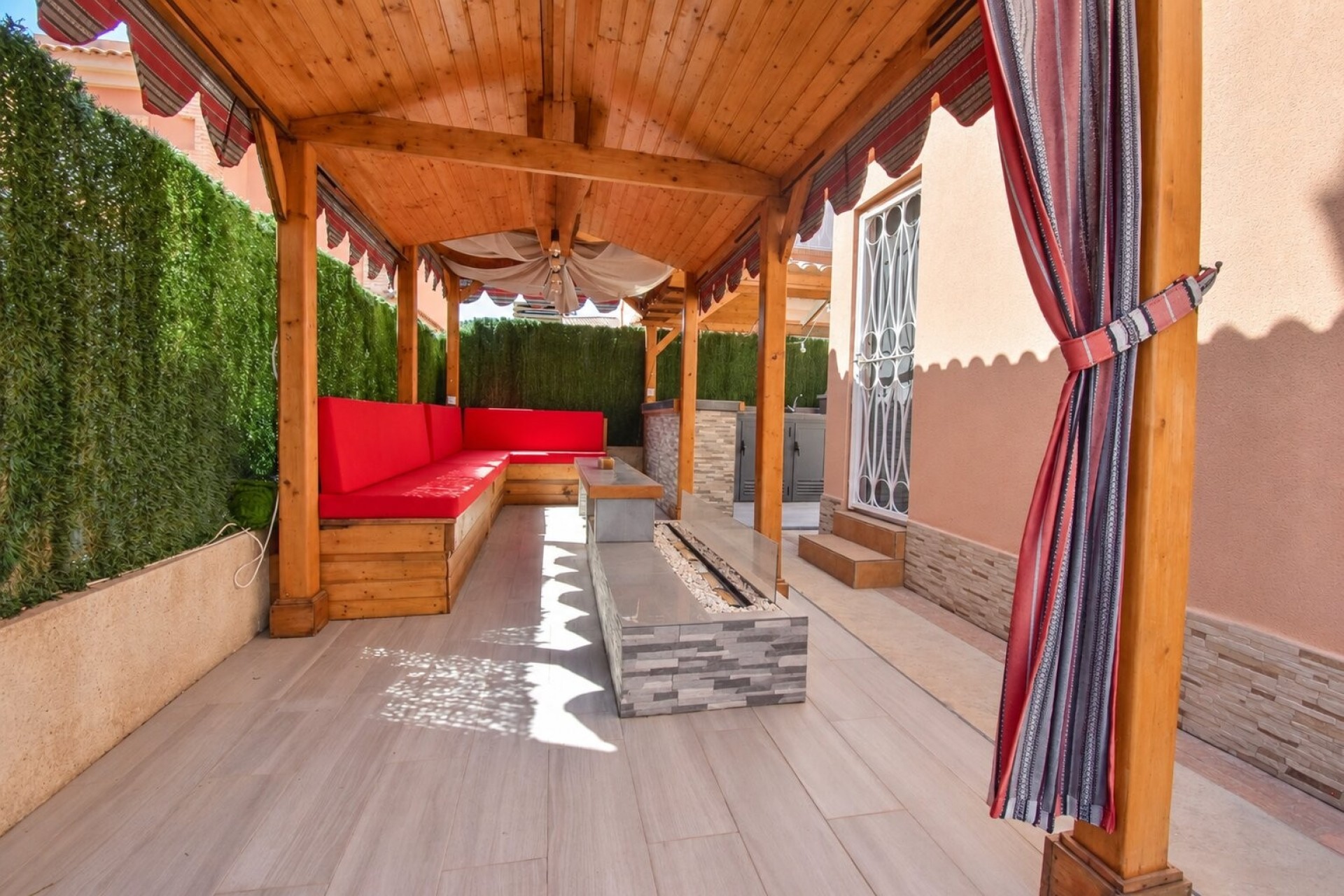 Resale - Villa - Orihuela Costa - Playa Flamenca