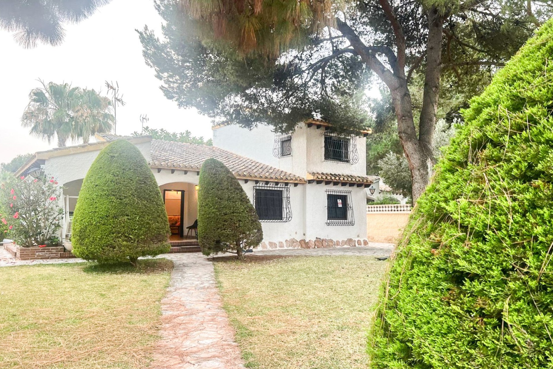 Resale - Villa - Orihuela Costa - Punta Prima