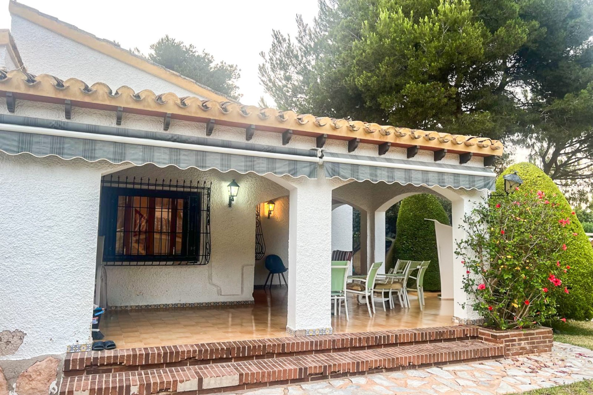 Resale - Villa - Orihuela Costa - Punta Prima