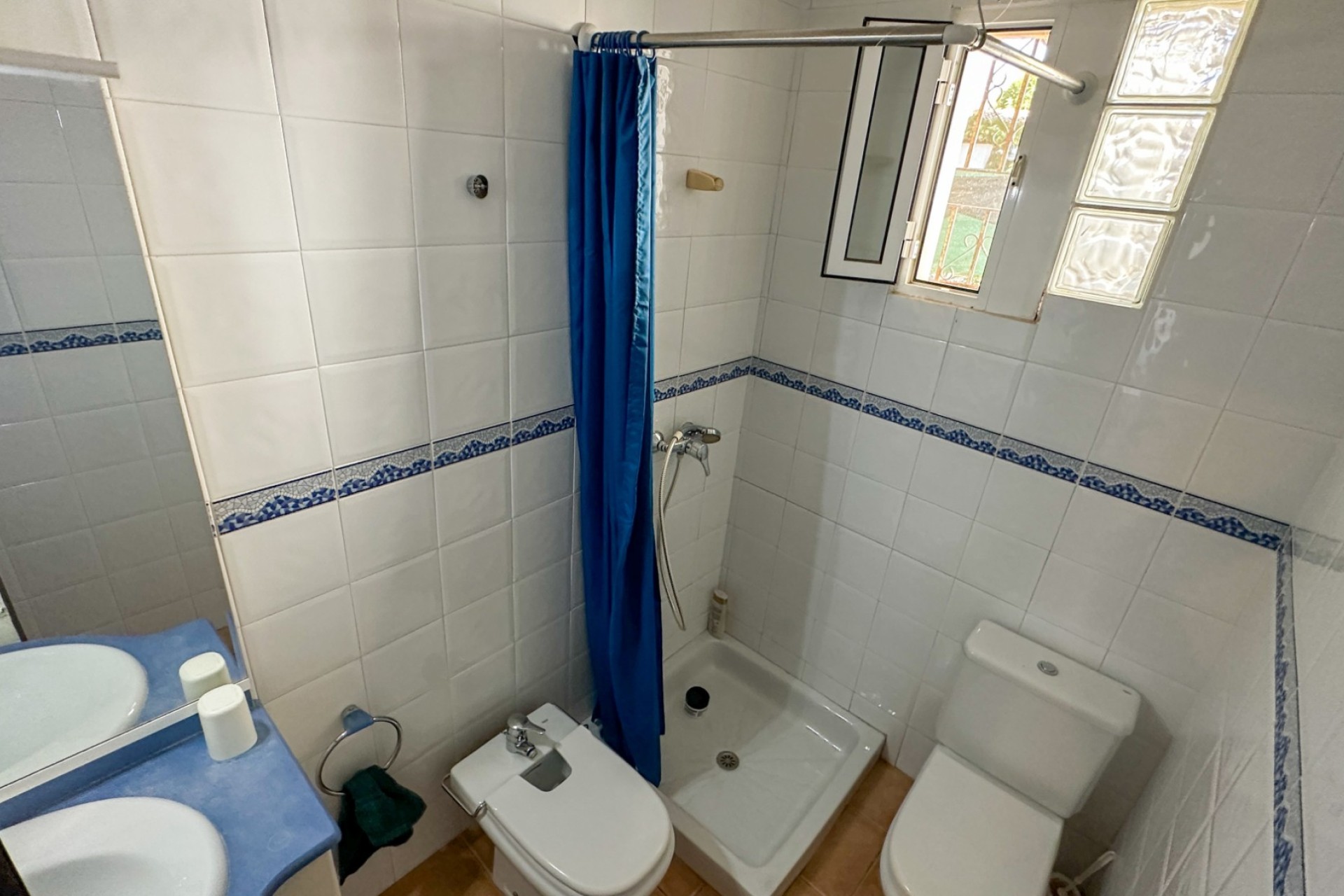Resale - Villa - Orihuela Costa - Punta Prima