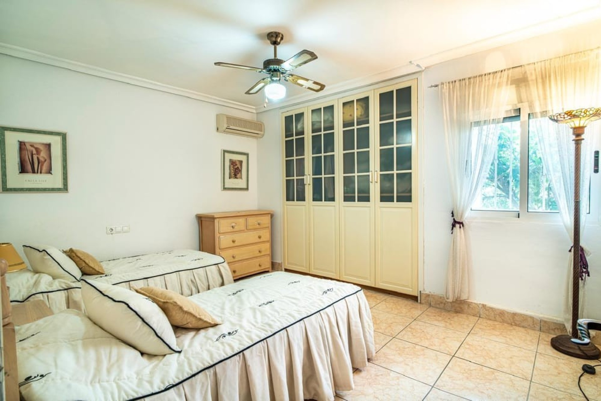 Resale - Villa - Orihuela Costa - Villamartín