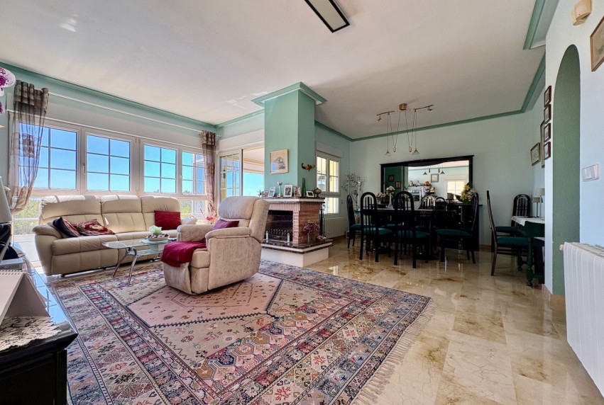 Resale - Villa - Orihuela Costa - Villamartín