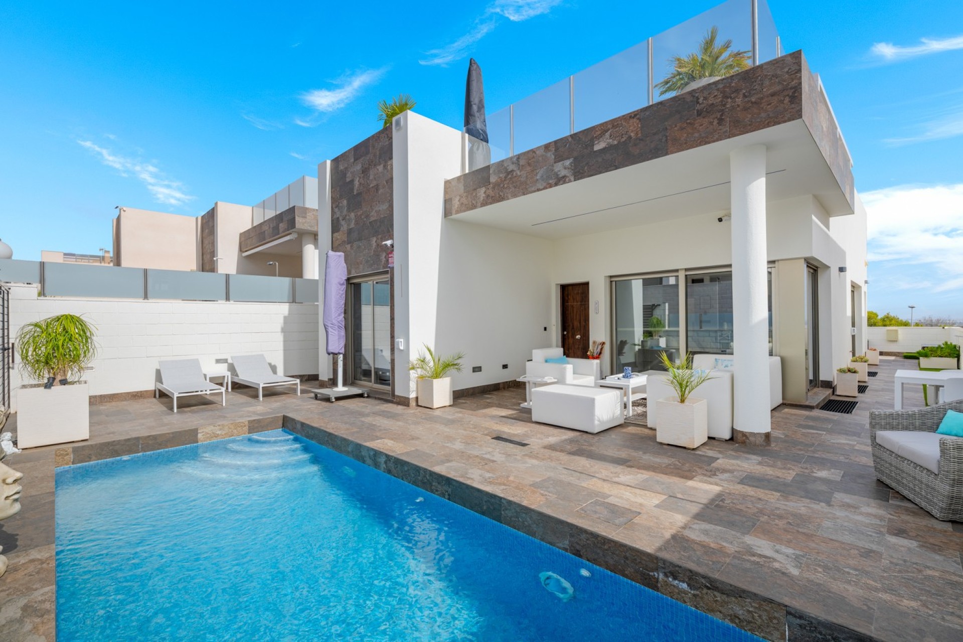 Resale - Villa - Orihuela Costa - Villamartín