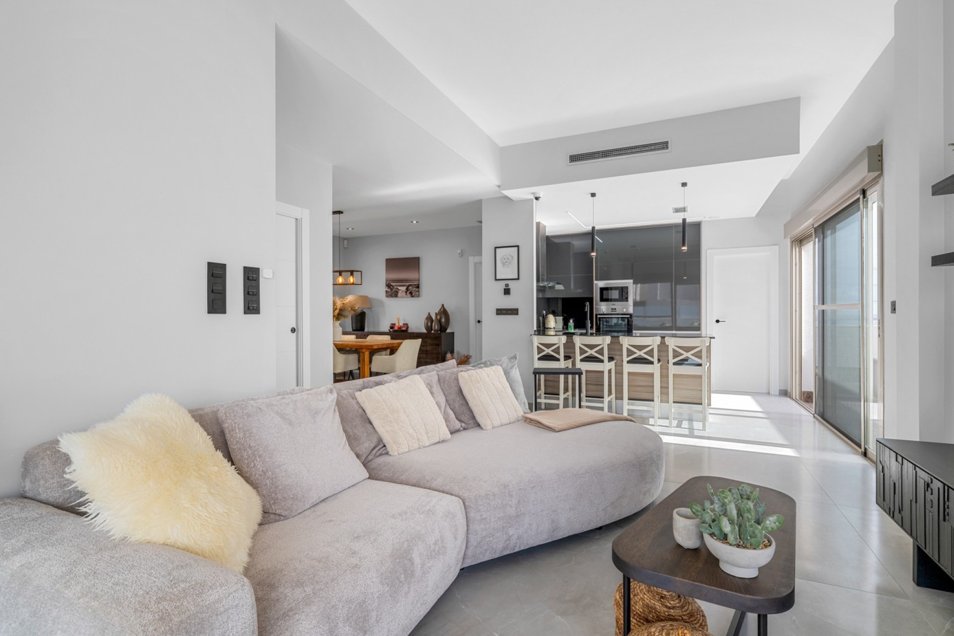 Resale - Villa - Orihuela Costa - Villamartín