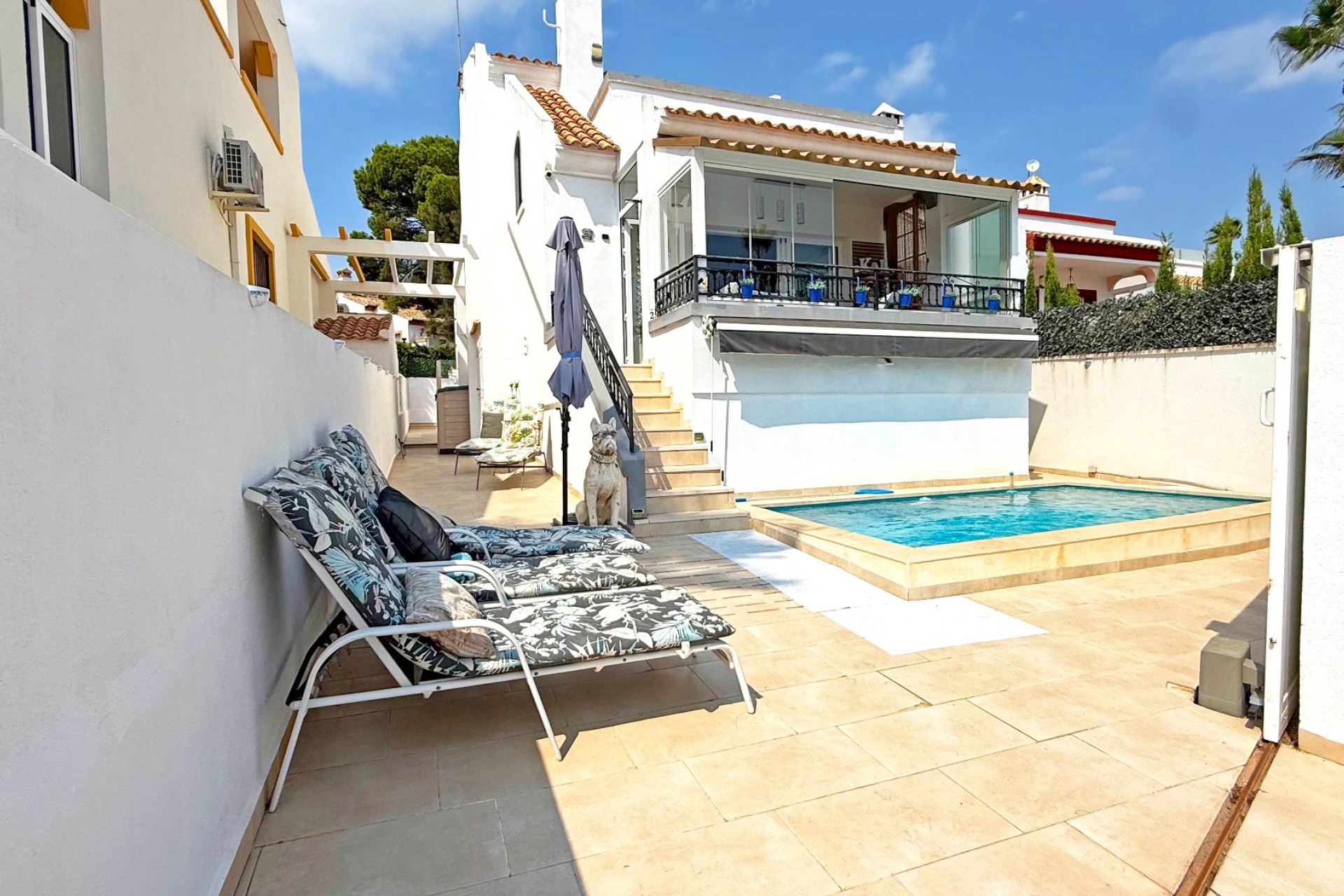 Resale - Villa - Orihuela Costa - Villamartín