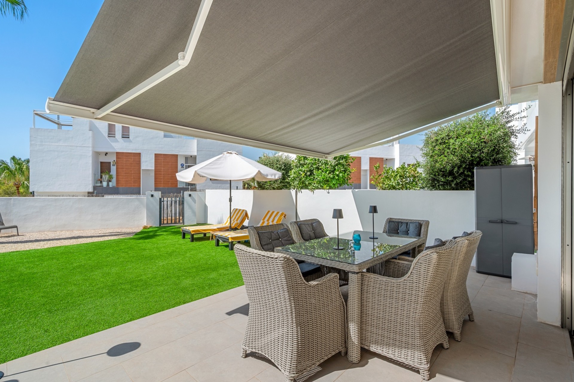 Resale - Villa - Orihuela Costa - Villamartín