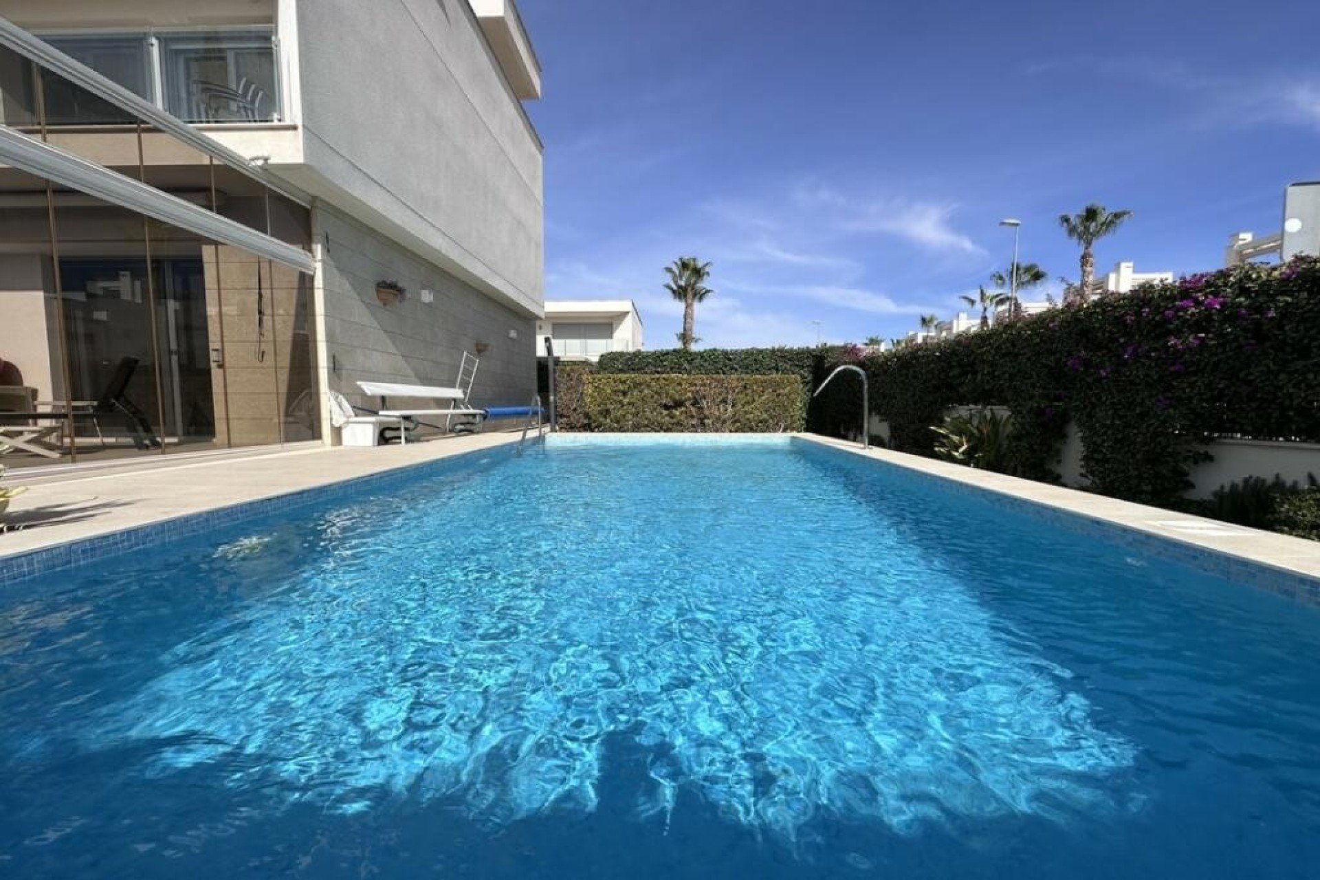 Resale - Villa - Orihuela - Vistabella