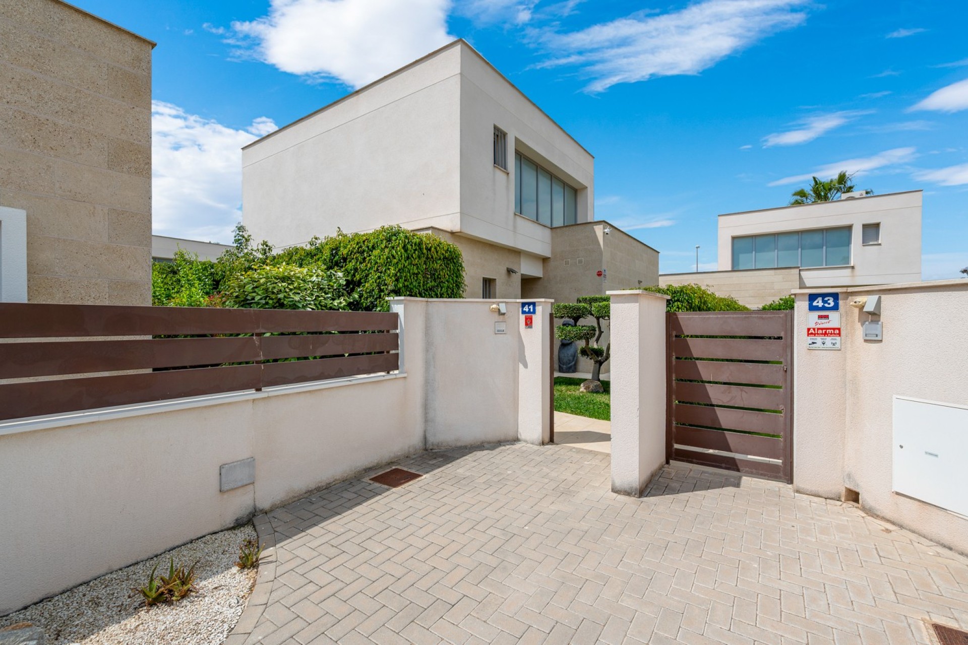 Resale - Villa - Orihuela - Vistabella