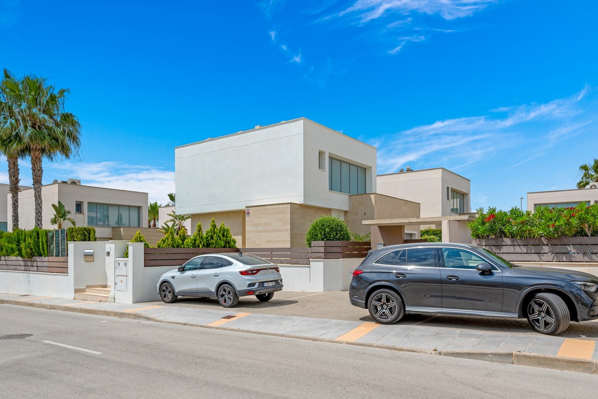 Resale - Villa - Orihuela - Vistabella
