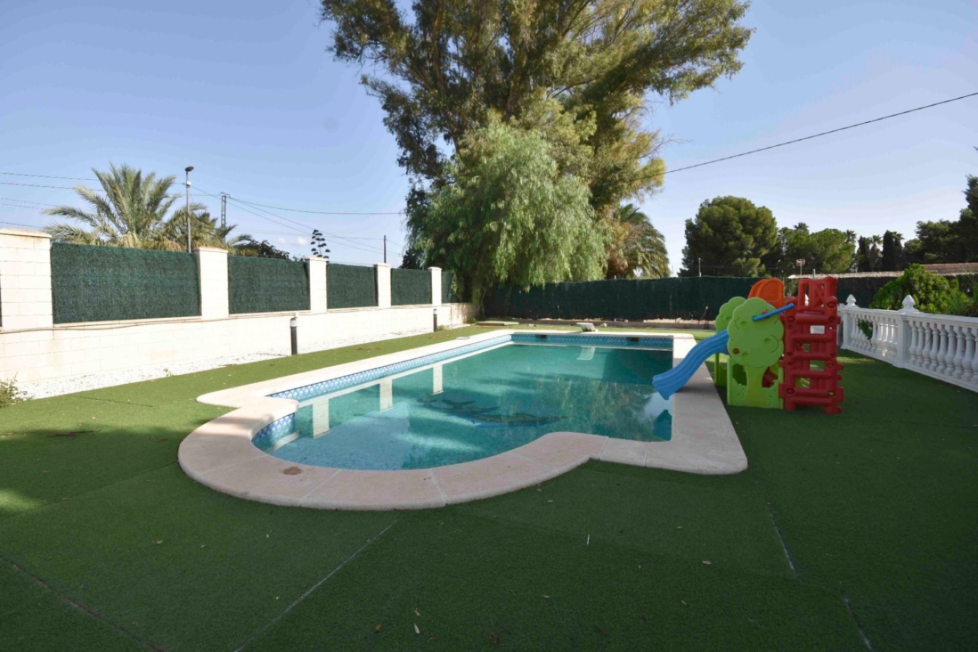 Resale - Villa - Orihuela