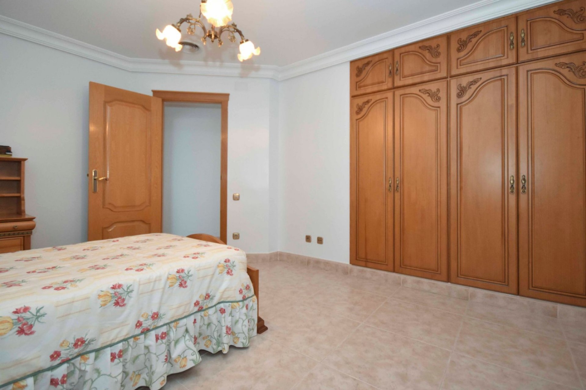 Resale - Villa - Orihuela