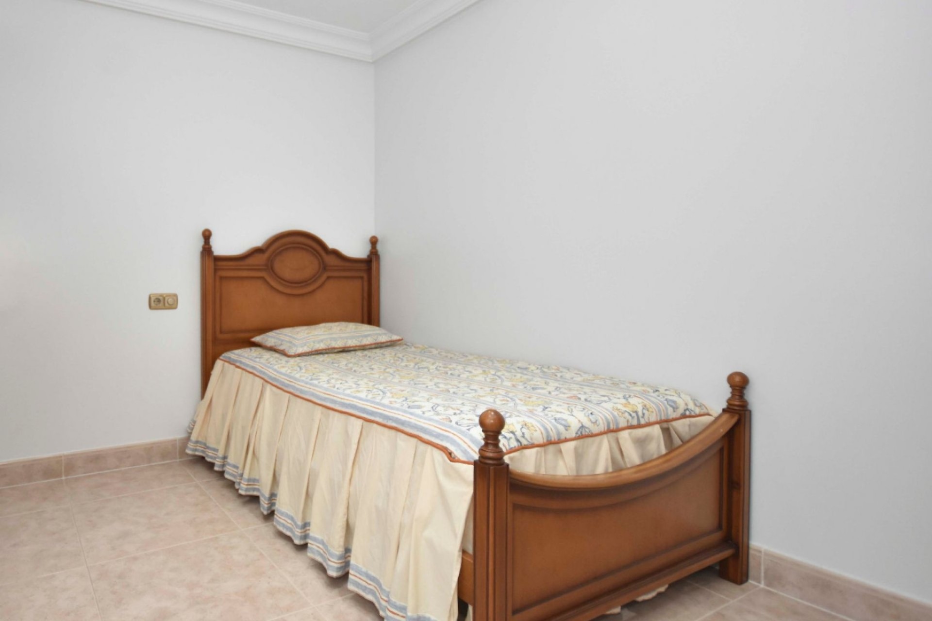 Resale - Villa - Orihuela